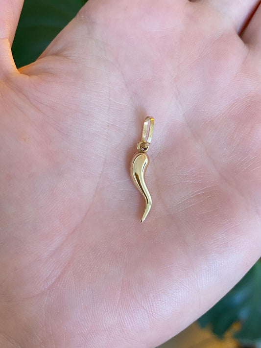 Vintage 14k Yellow Gold Italian Horn Charm