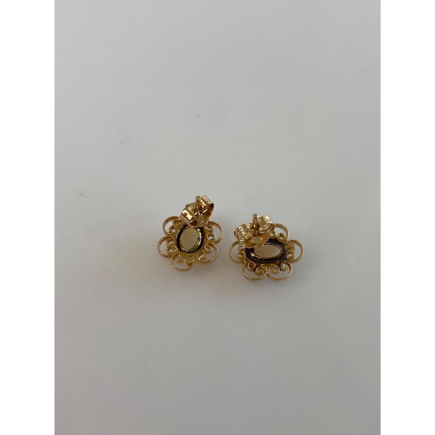 Vintage Solid 14k Yellow Gold Opal Filigree Stud Earrings