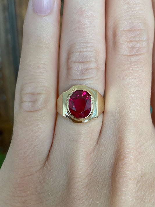 Vintage Solid 14k Yellow Gold Pink Sapphire Ring - Size 4.25