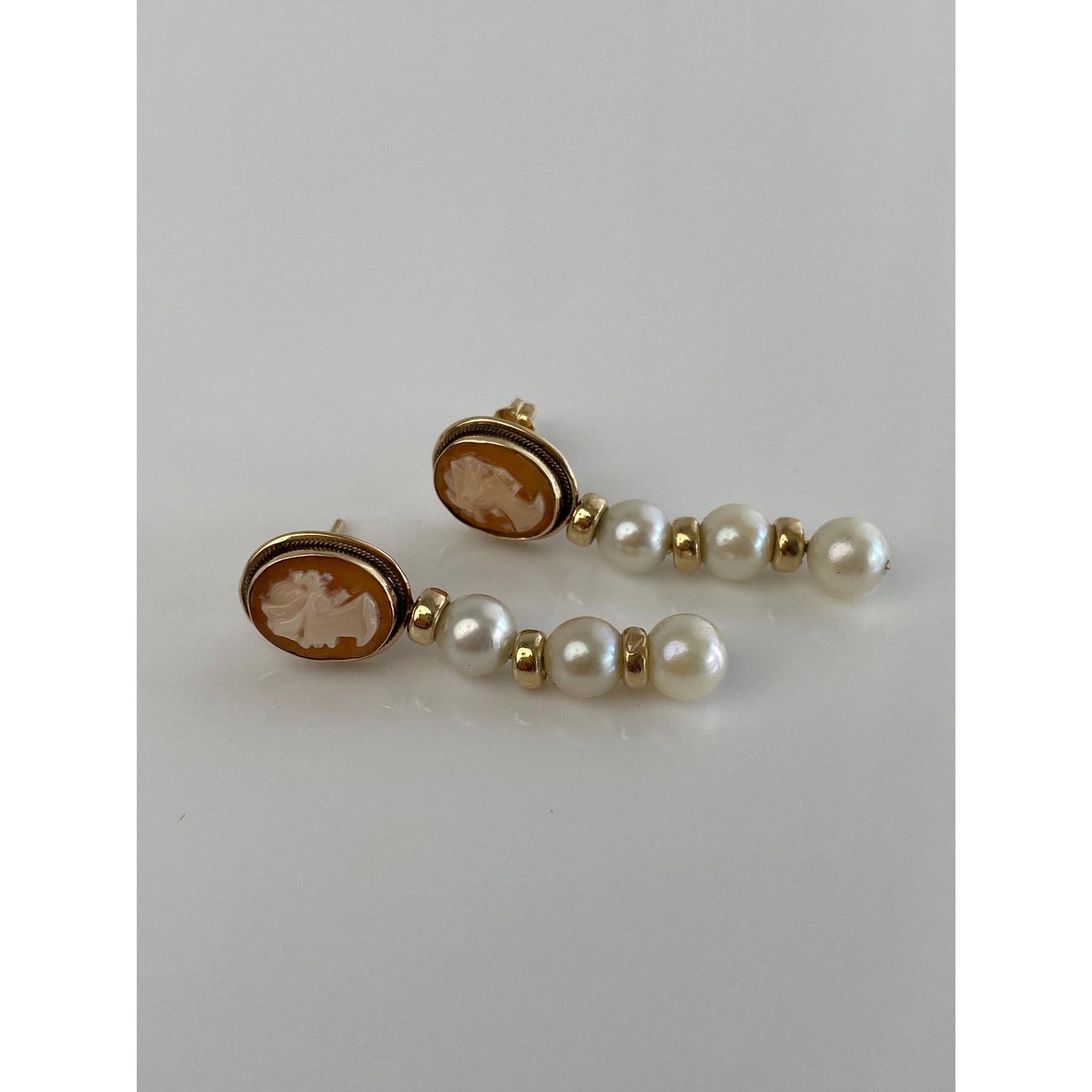 Vintage Solid 14k Yellow Gold Cameo Pearl Drop Stud Earrings