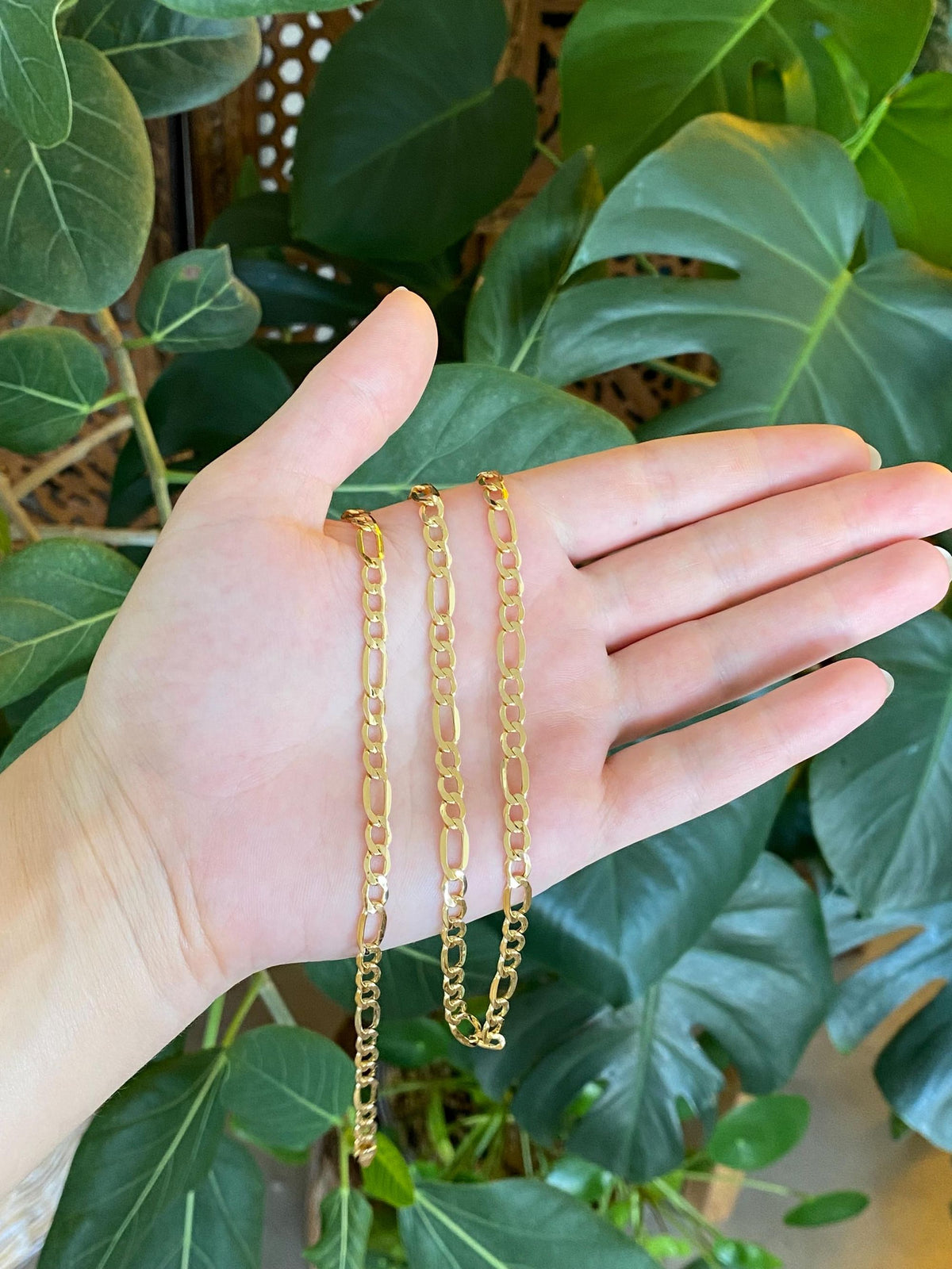 Vintage 10k Yellow Gold Figaro Chain Necklace - 24 inches