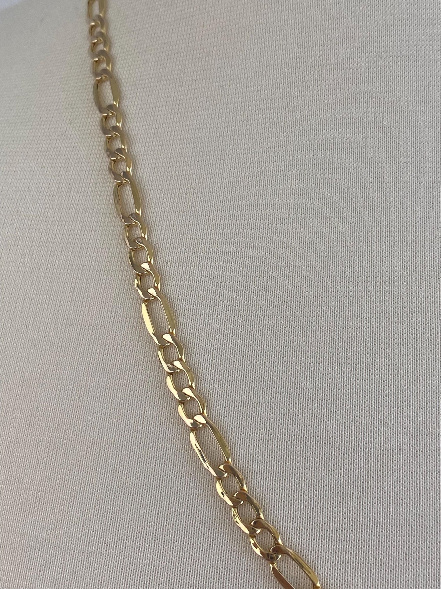 Vintage 10k Yellow Gold Figaro Chain Necklace - 24 inches