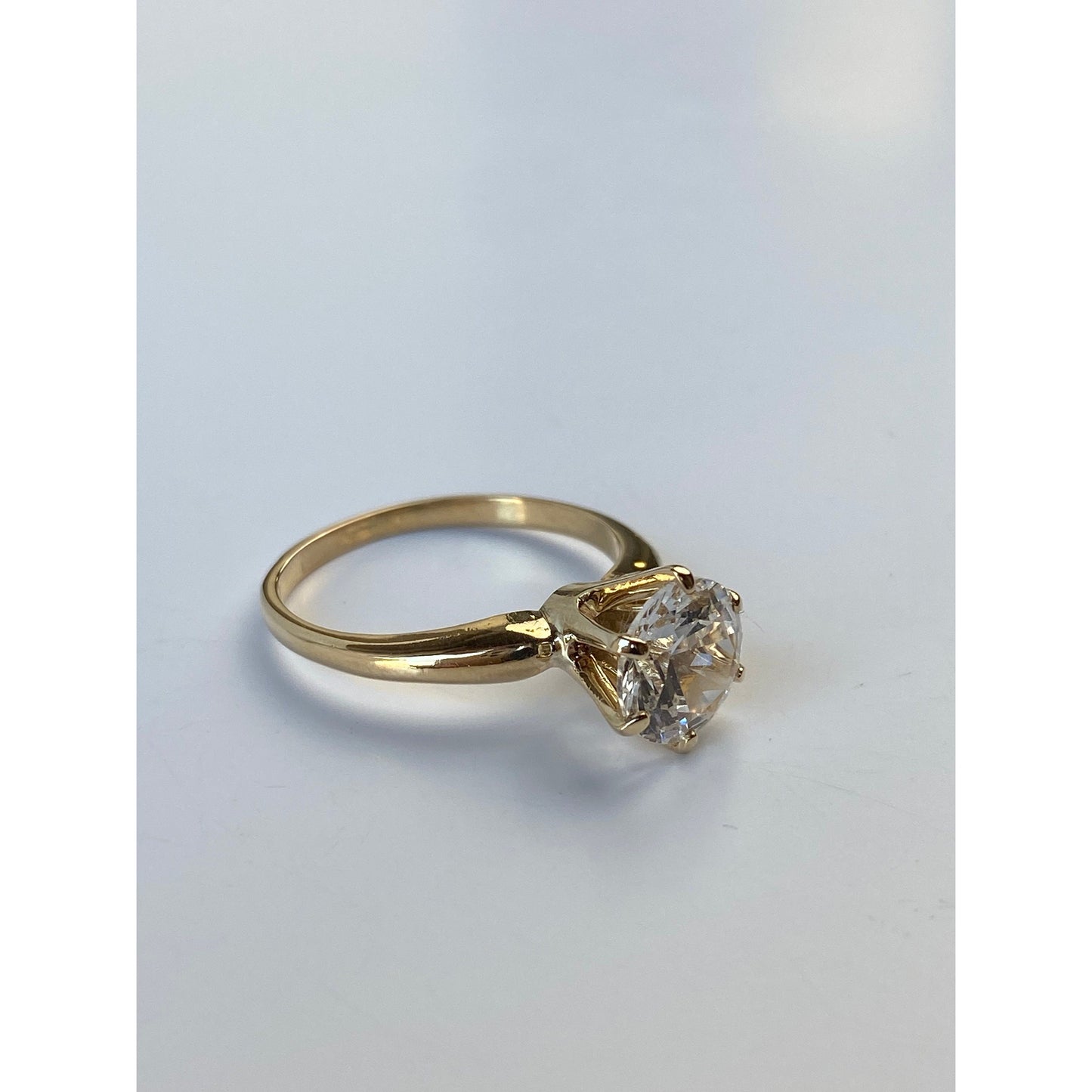 Vintage Solid 14k Yellow Gold Clear Quartz Ring - Size 7.75