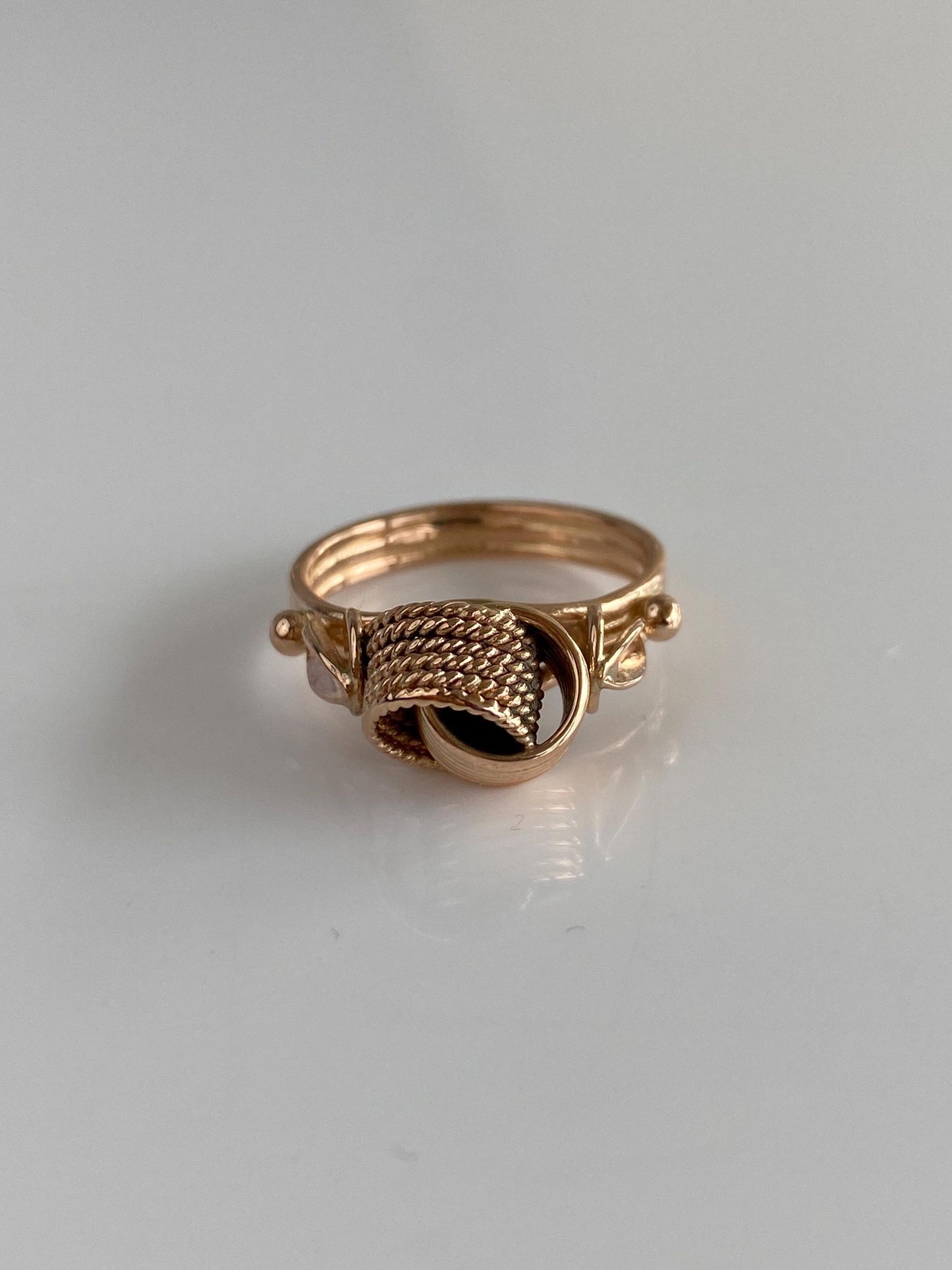 Vintage Solid 14k Rose Gold Knot Style Ring - Size 6.5