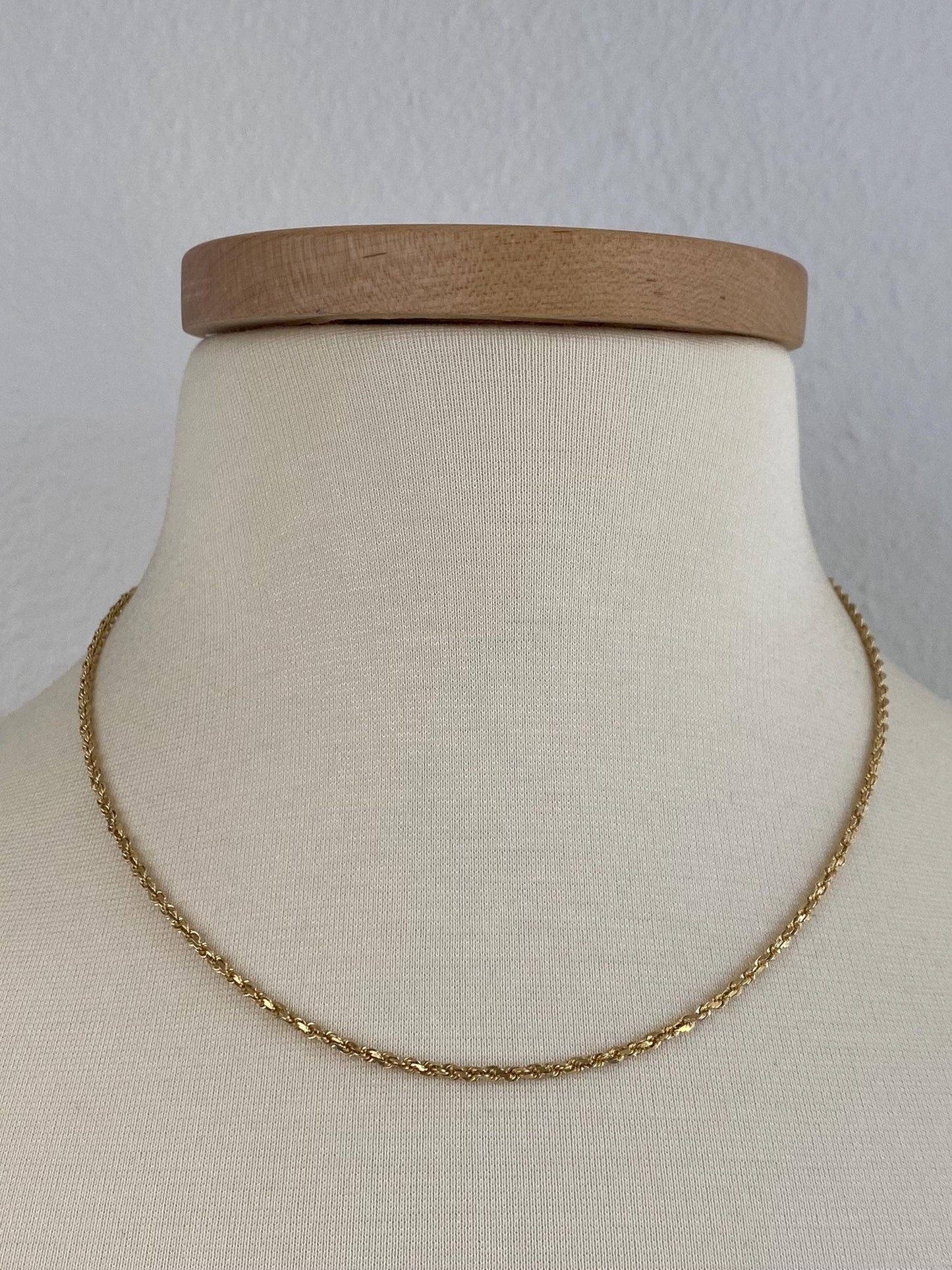 Vintage Solid 14k Yellow Gold Diamond Cut Rope Chain Necklace - 18.25 inches