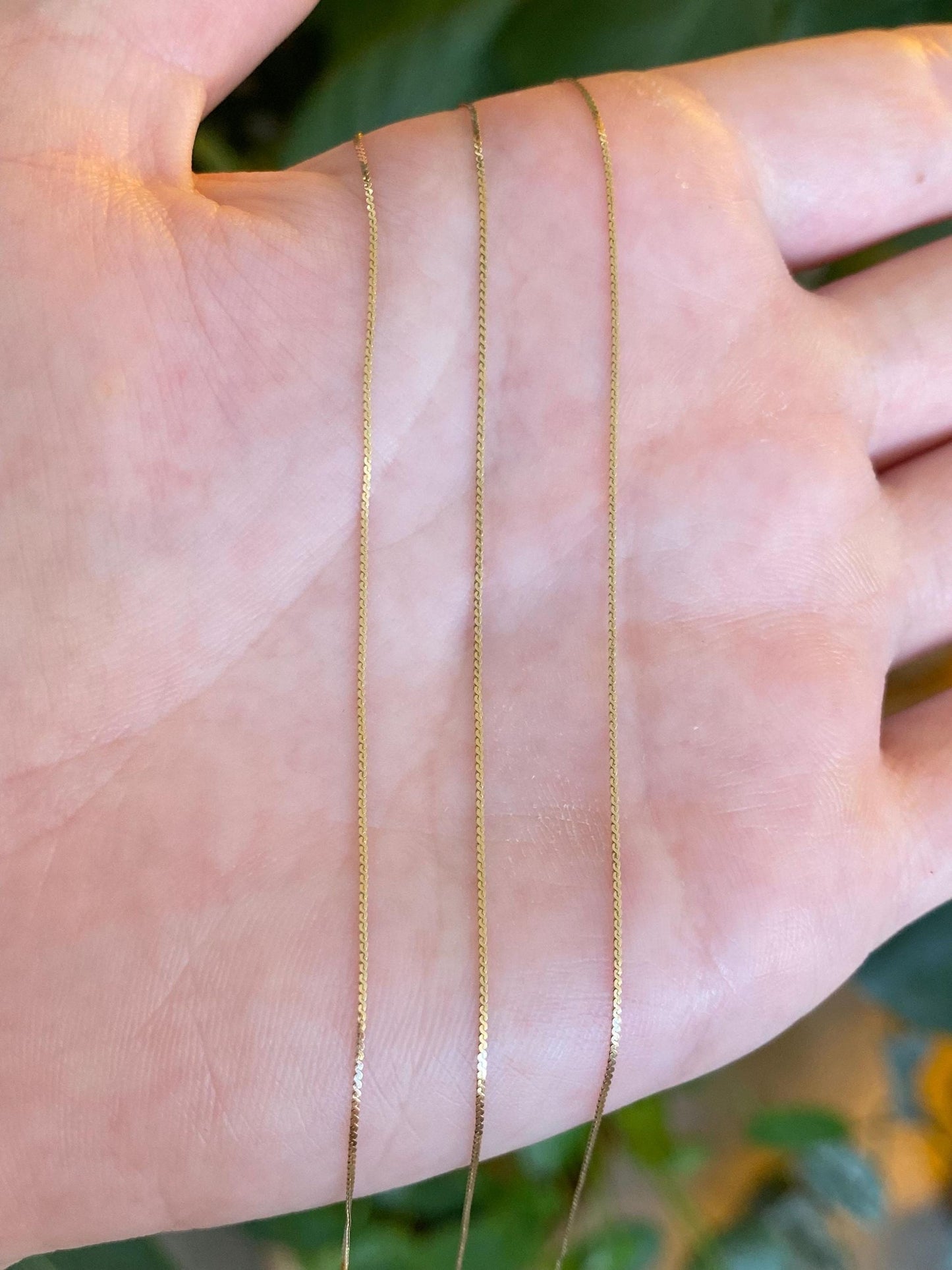 Vintage Solid 14k Yellow Gold Dainty Serpentine Chain Necklace - 18.5 inches
