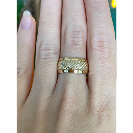 Vintage Solid 14k Yellow Gold Diamond Cut Ring Band - Size 7.5