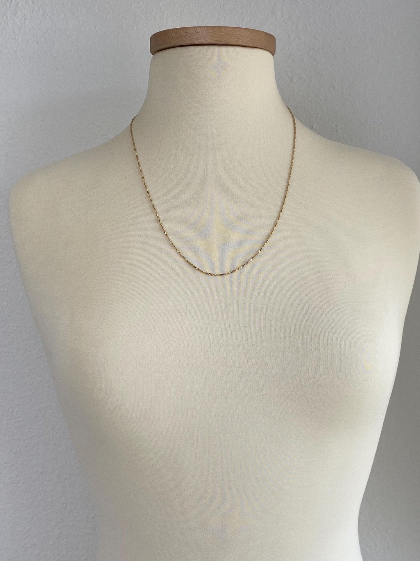 Vintage Solid 14k Yellow Gold Long Twisted Serpentine Chain Necklace - 24 inches