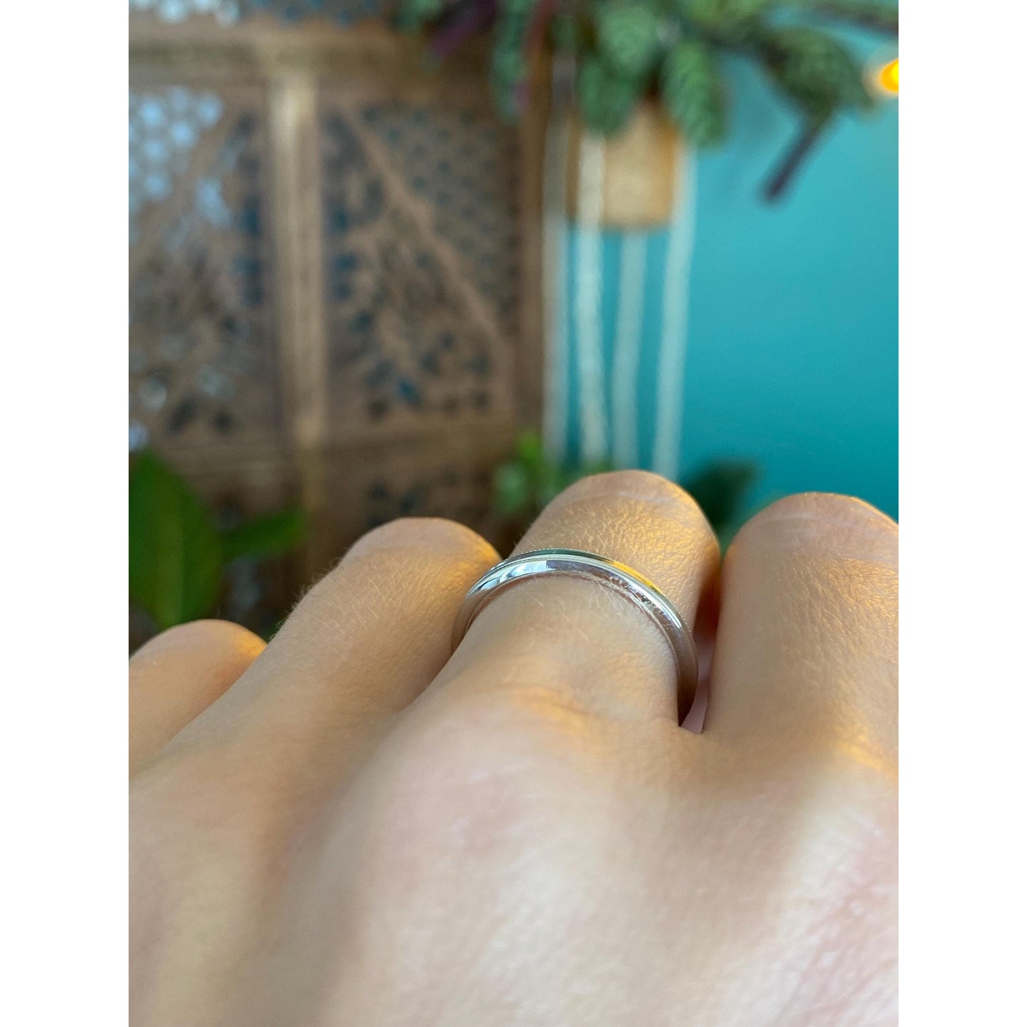 Vintage Solid 14k White Gold Milgrain Ring Band - Size 7