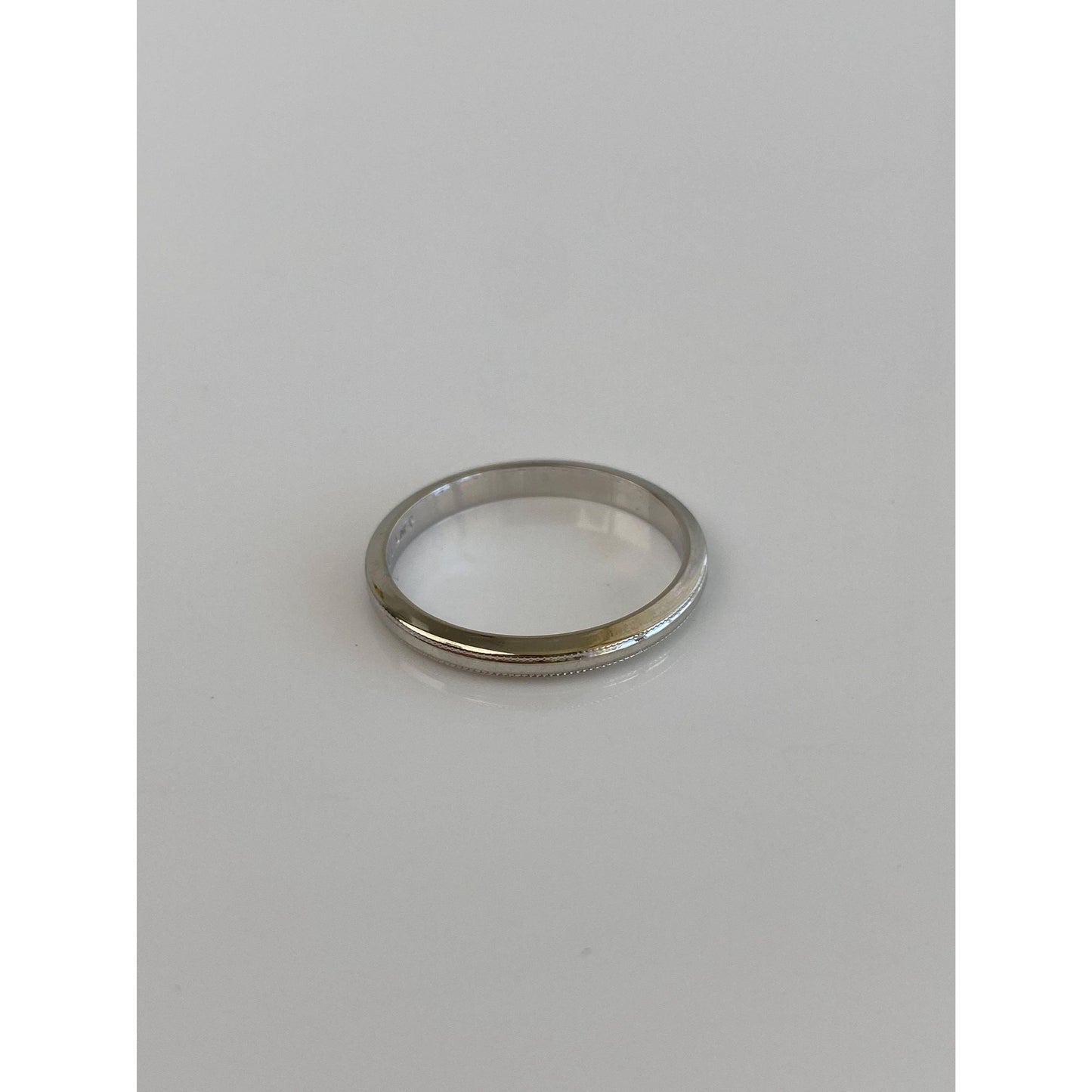 Vintage Solid 14k White Gold Milgrain Ring Band - Size 7