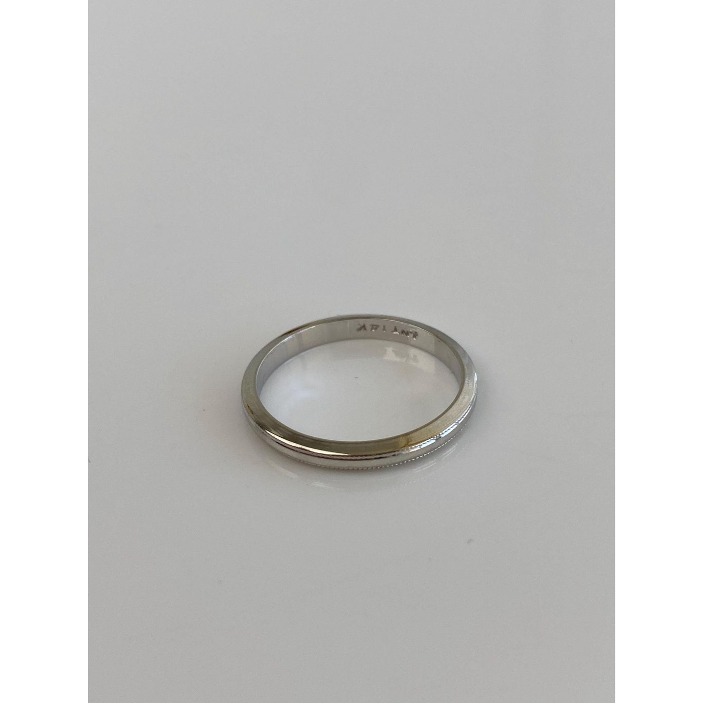 Vintage Solid 14k White Gold Milgrain Ring Band - Size 7