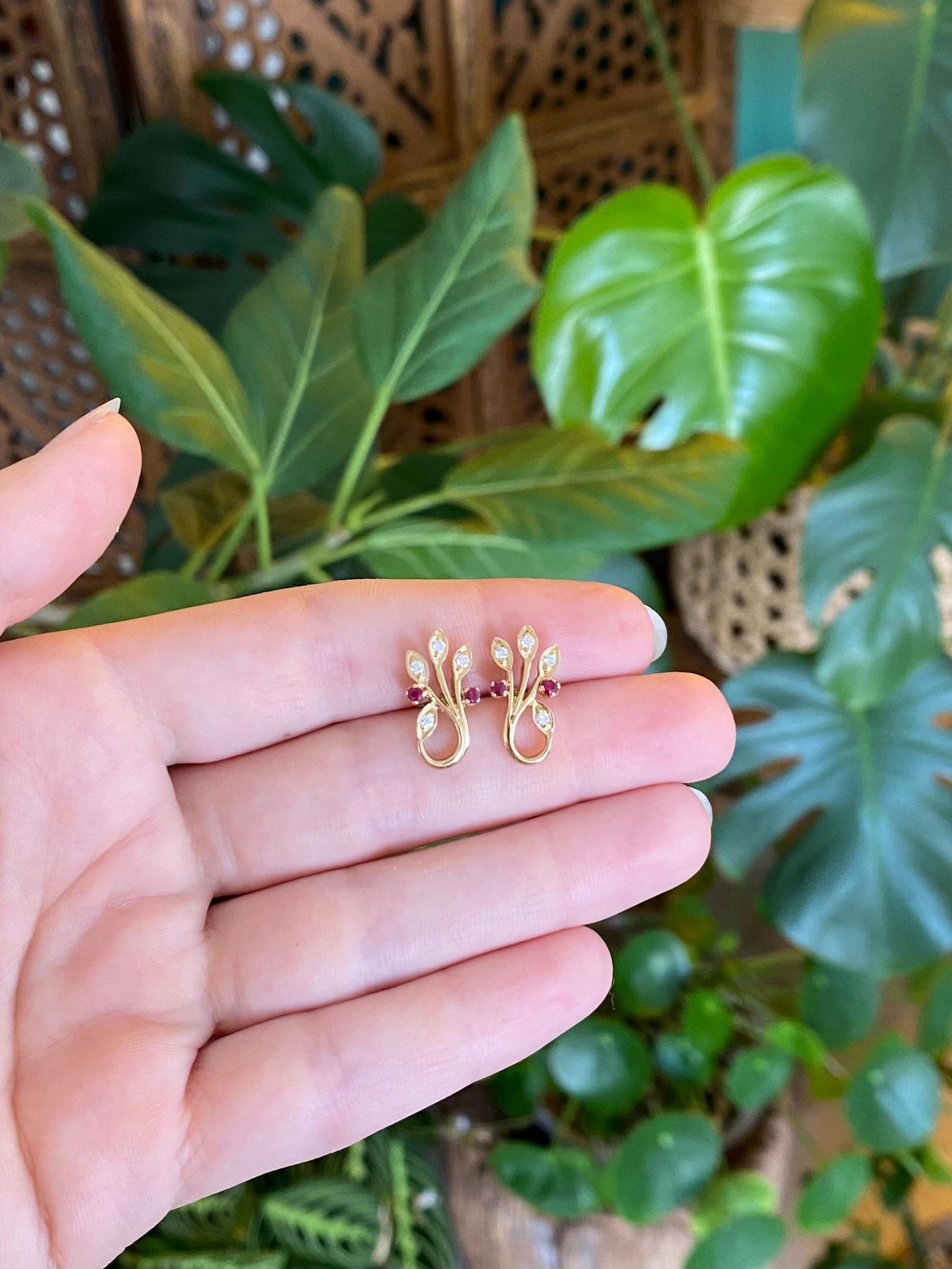 Vintage Solid 18k Yellow Gold Ruby Diamond Floral Drop Earrings