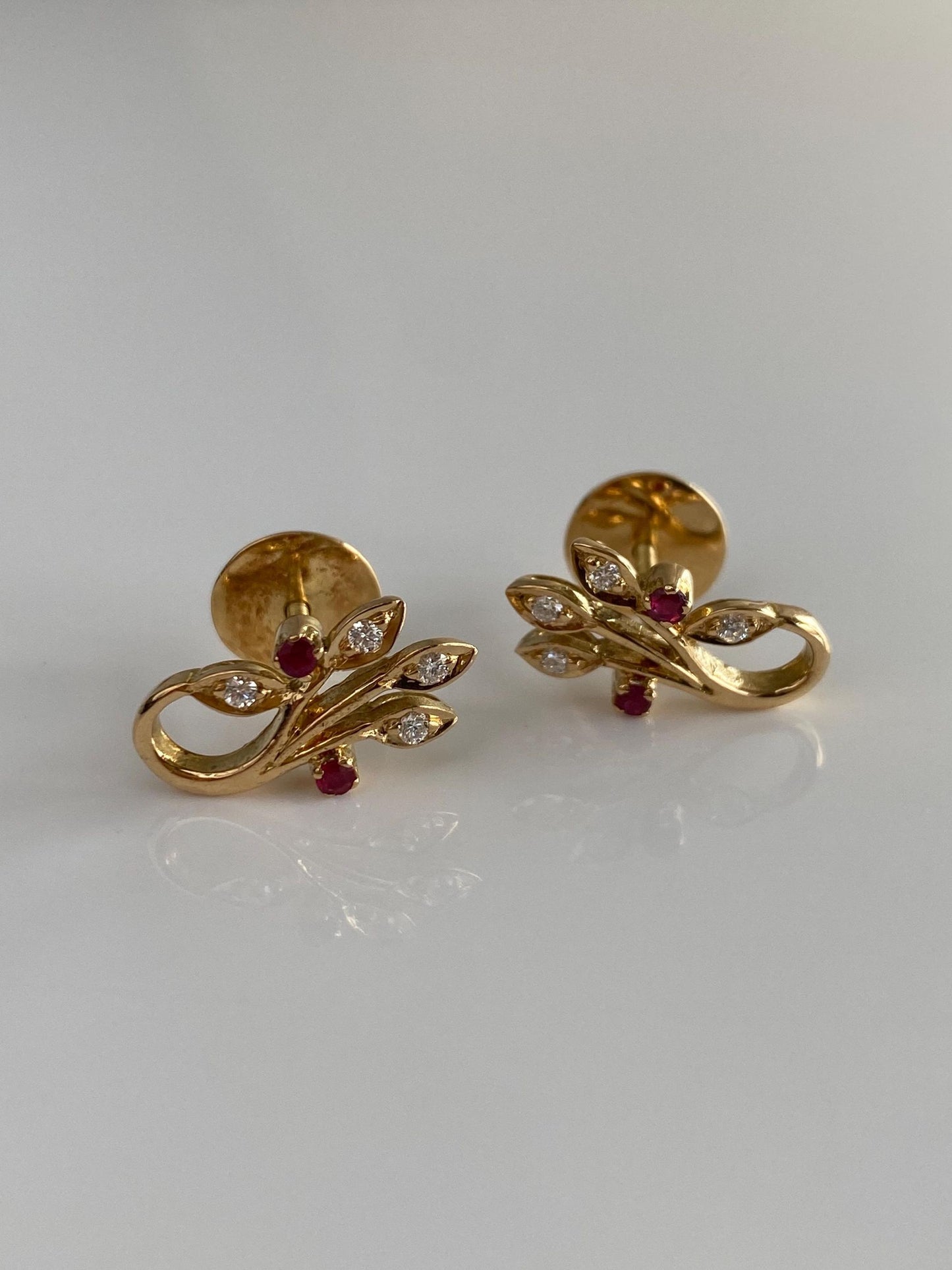 Vintage Solid 18k Yellow Gold Ruby Diamond Floral Drop Earrings