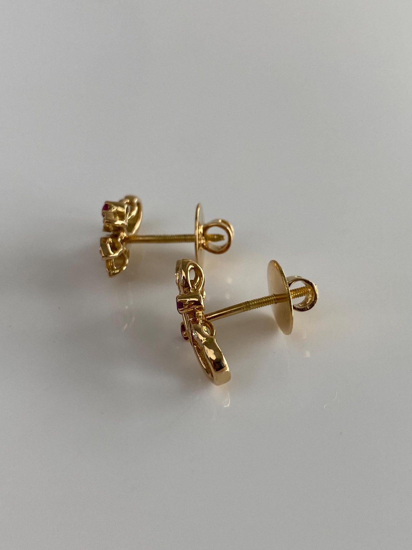 Vintage Solid 18k Yellow Gold Ruby Diamond Floral Drop Earrings