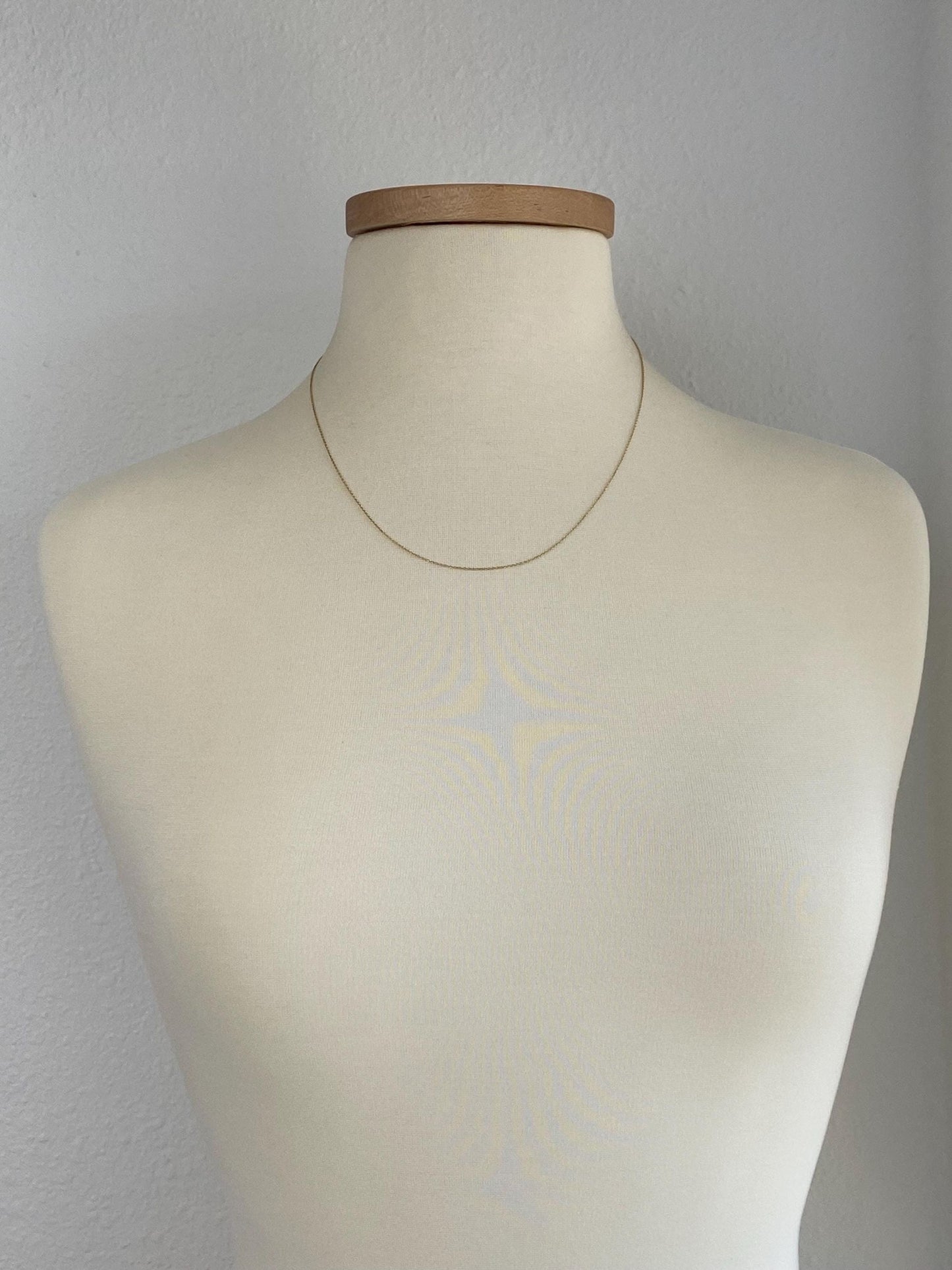 Vintage Solid 14k Yellow Gold Dainty Rolo Chain Necklace - 20 inches