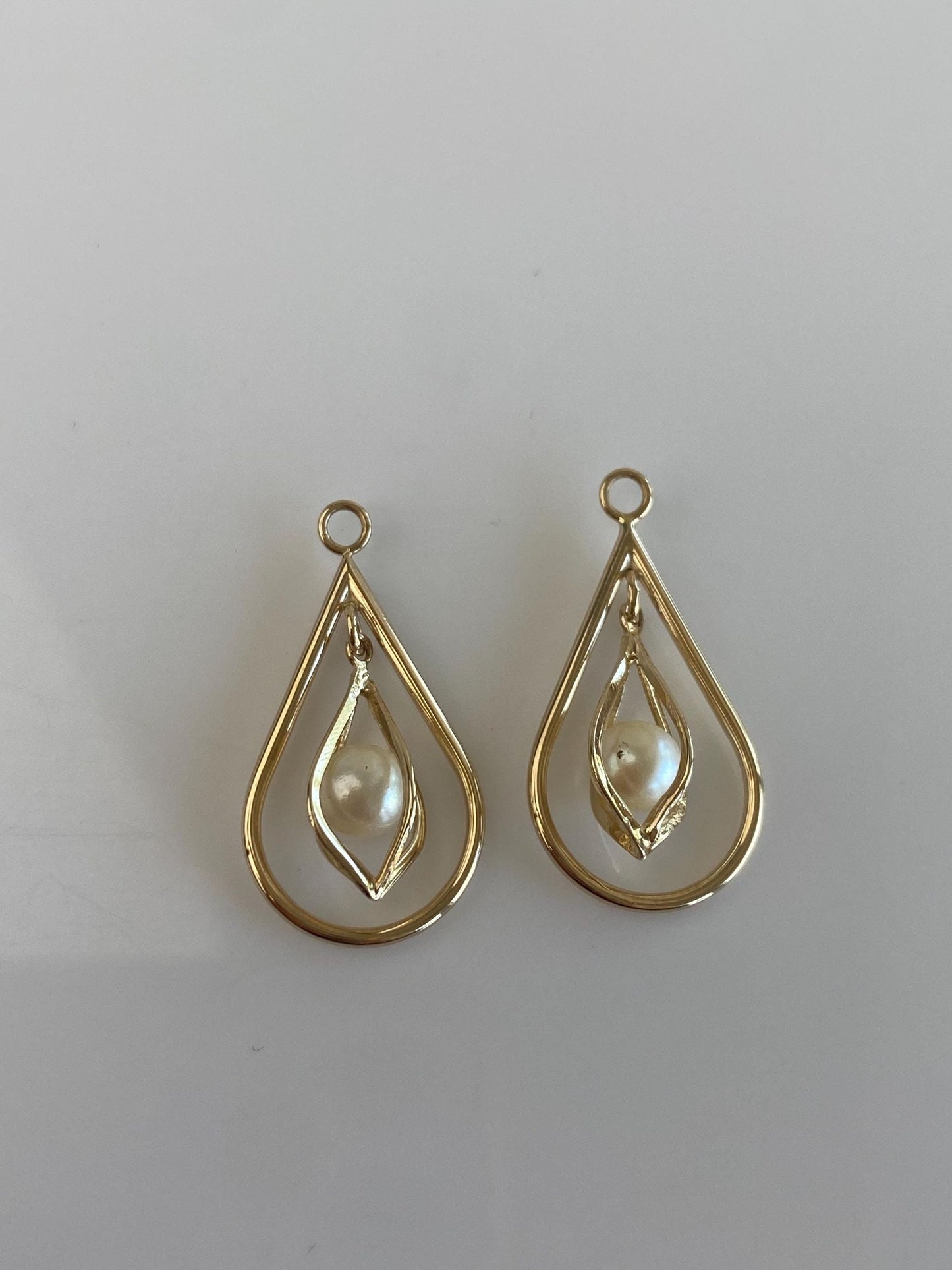 Vintage 14k Yellow Gold Pearl Teardrop Dangle Earring Jackets