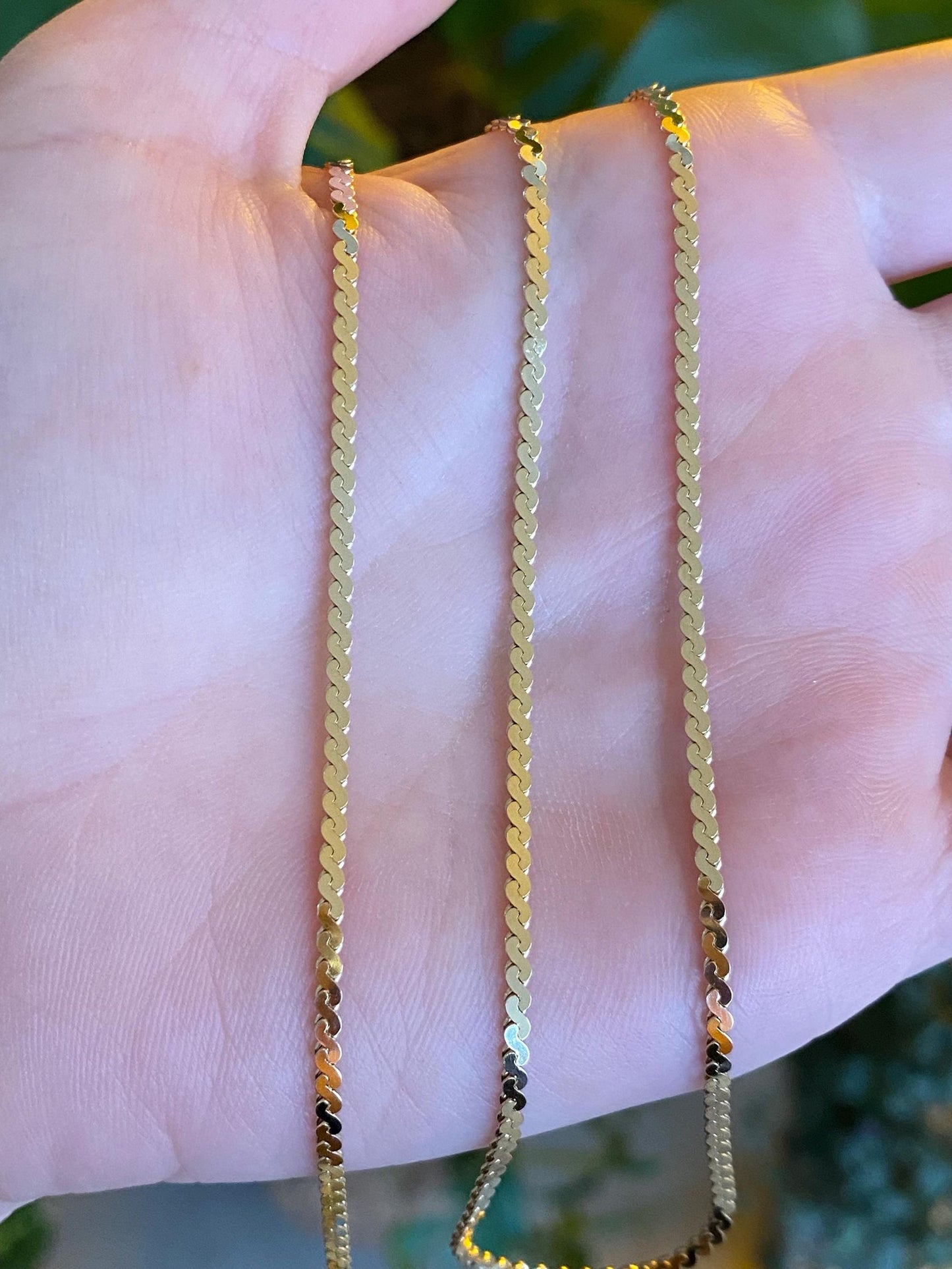 Vintage Solid 14k Yellow Gold Chunky Serpentine Chain Necklace - 18 inches