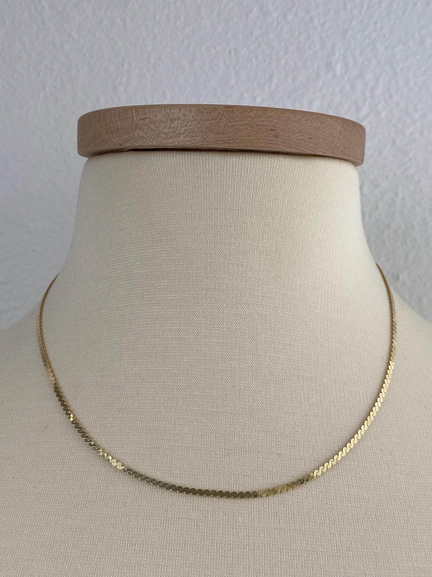 Vintage Solid 14k Yellow Gold Chunky Serpentine Chain Necklace - 18 inches