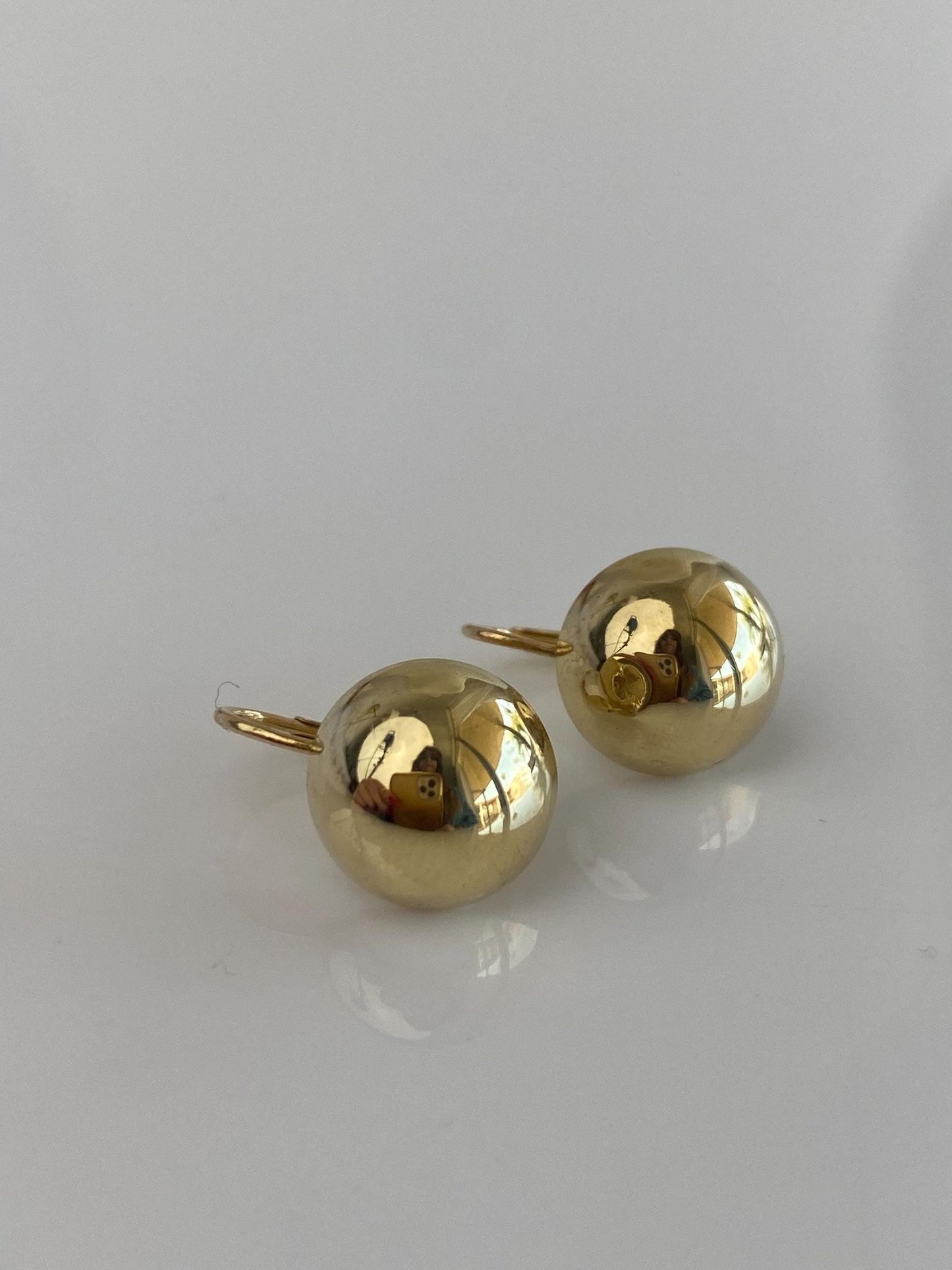 Vintage 18k Yellow Gold Ball Drop Earrings