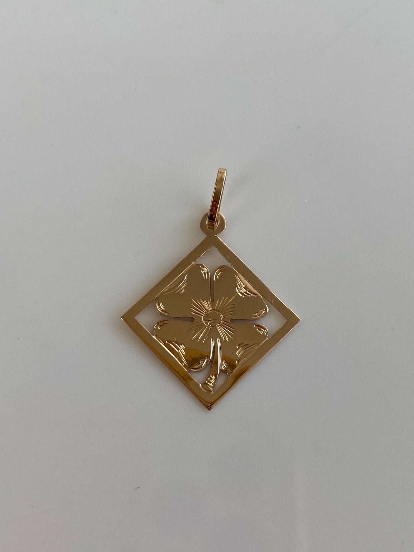 Vintage Solid 14k Rosey Gold Engraved 4 Leaf Clover Boxed Charm