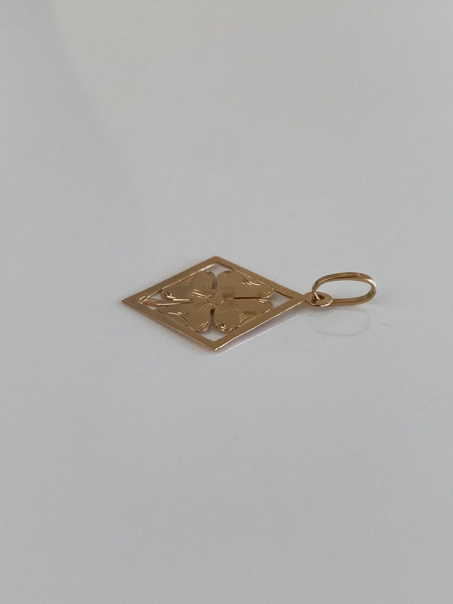 Vintage Solid 14k Rosey Gold Engraved 4 Leaf Clover Boxed Charm