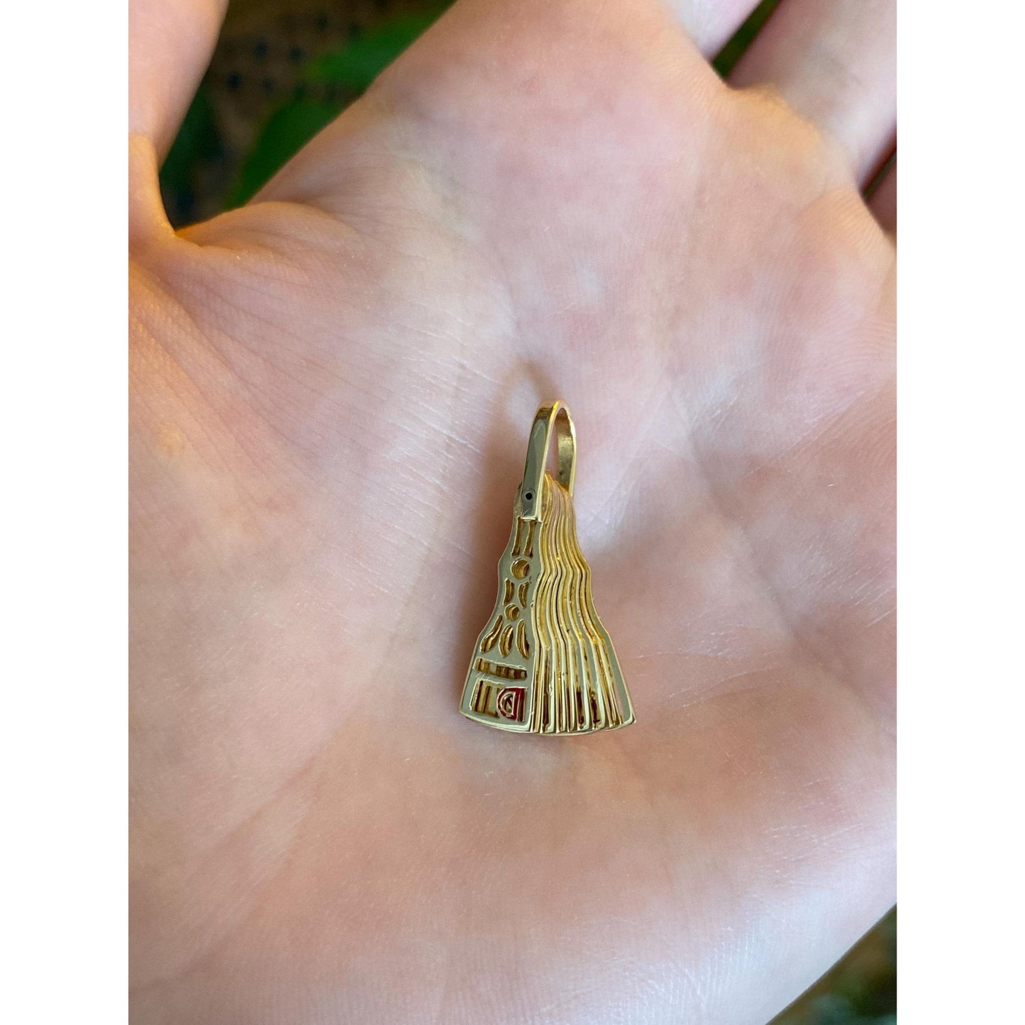 Solid 14k Yellow Gold Red Enamel Articulated 'Sea Island' Fan Charm