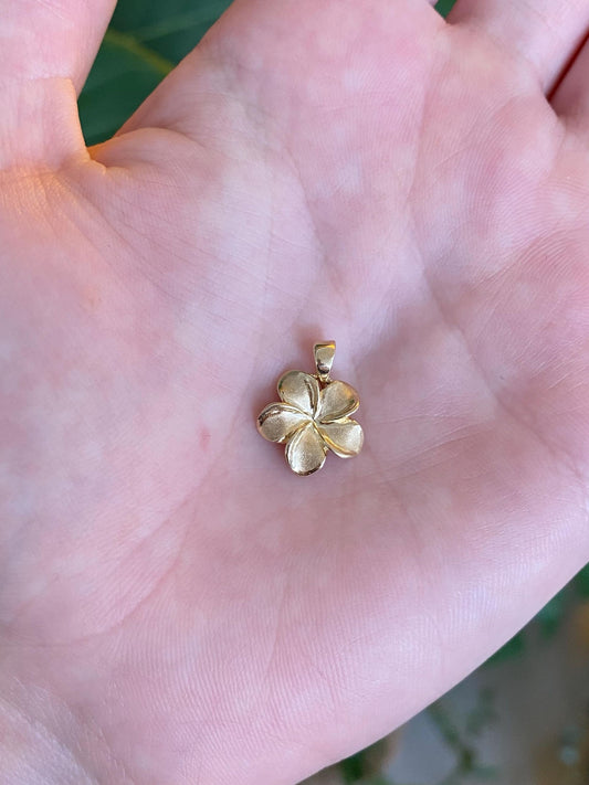Vintage Solid 14k Yellow Gold Plumeria Flower Charm