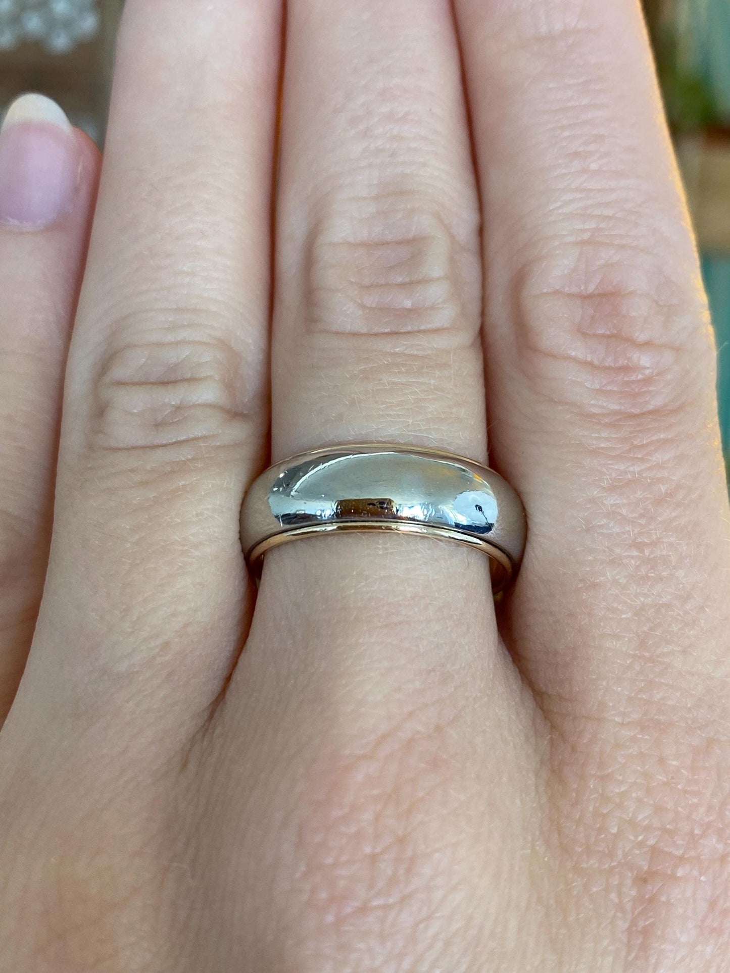 Vintage Solid 14k White & Yellow Gold Ring Band - Size 8.75