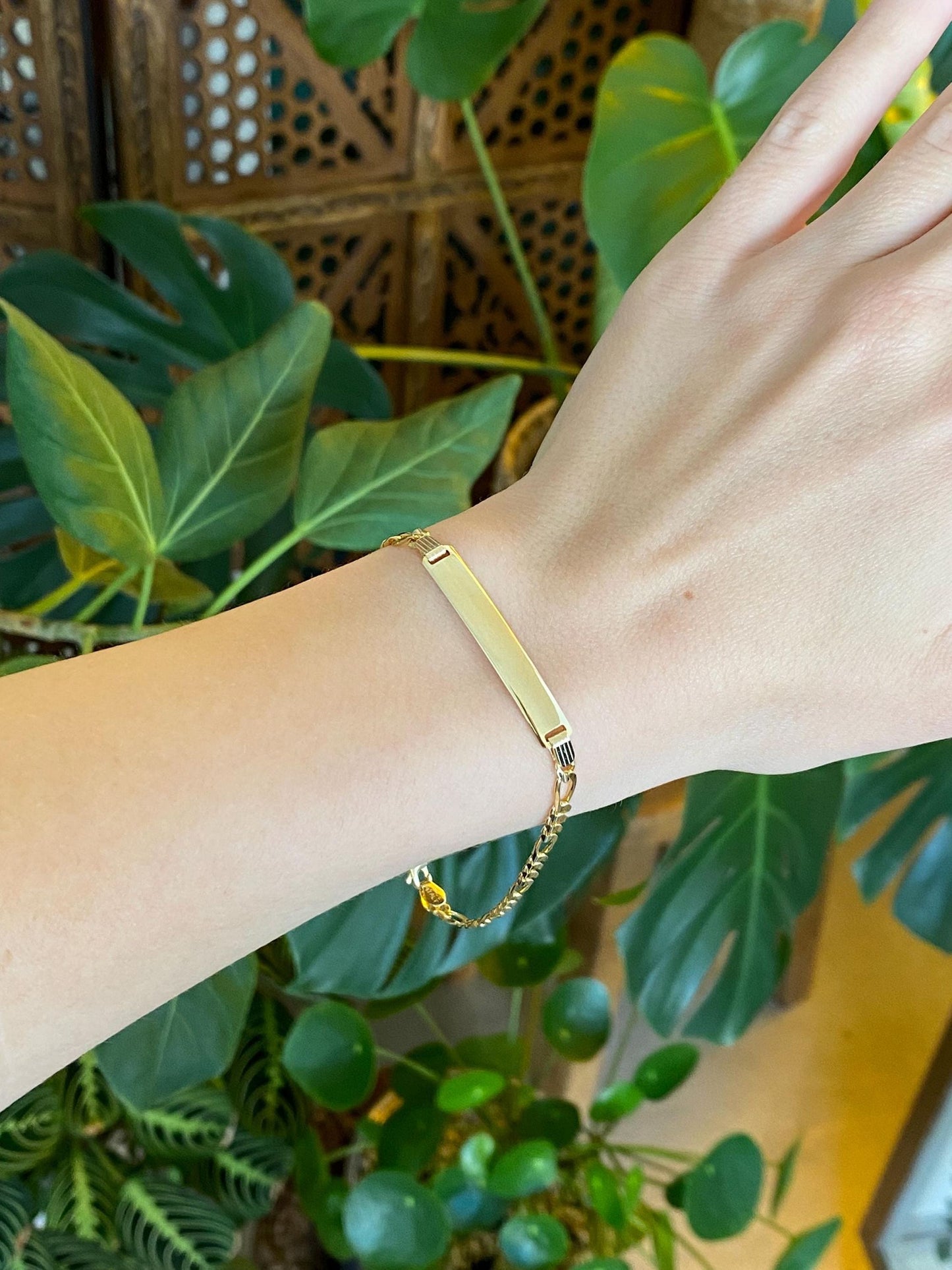 Vintage Solid 14k Yellow Gold Figaro Chain ID Bracelet - 8 inches