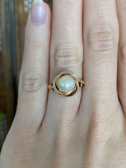 Vintage 14k Yellow Gold Pearl Knot Ring - Size 5.5