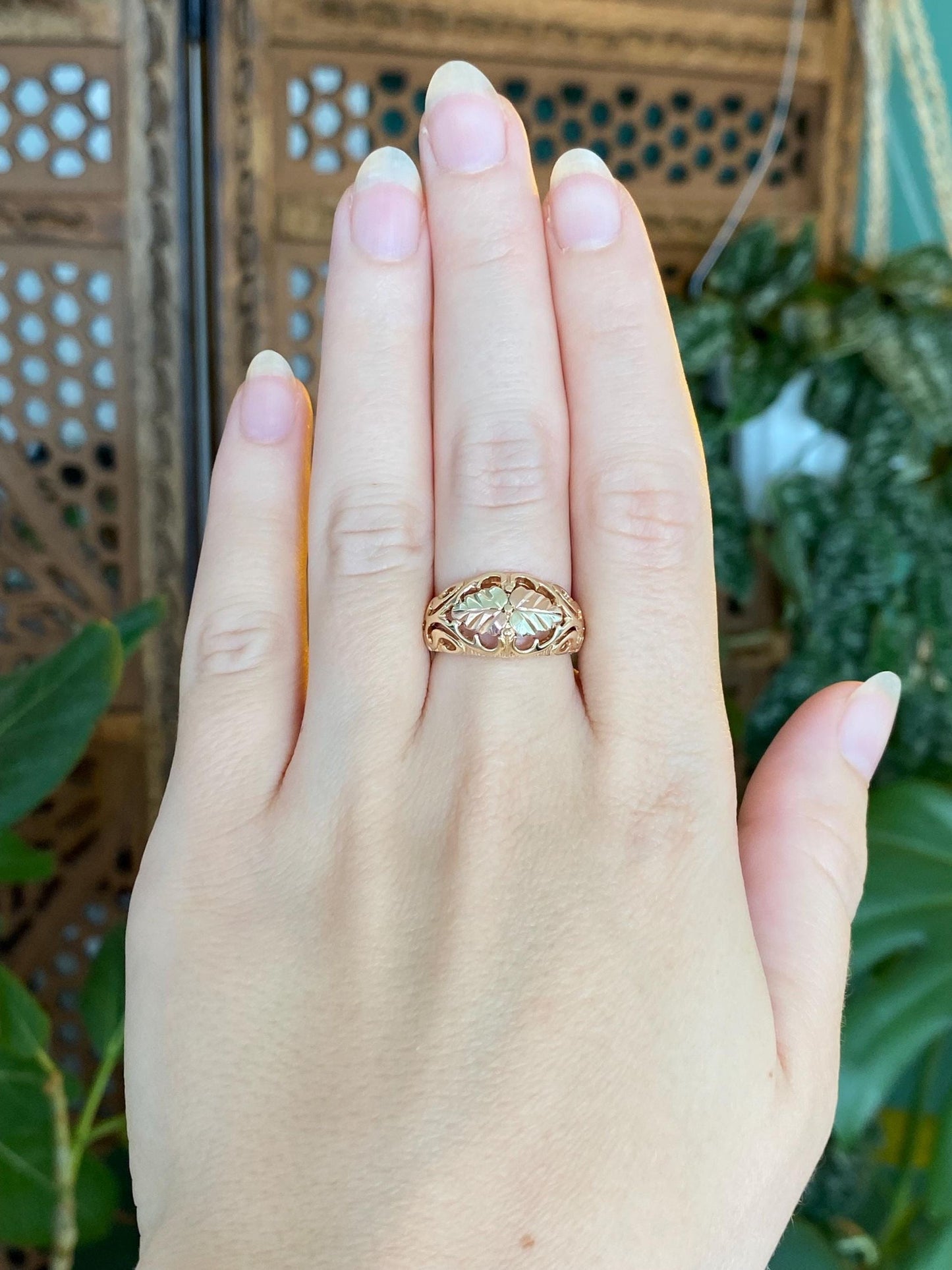 Solid 10k Black Hills Gold Leaf Ring - Size 6.75