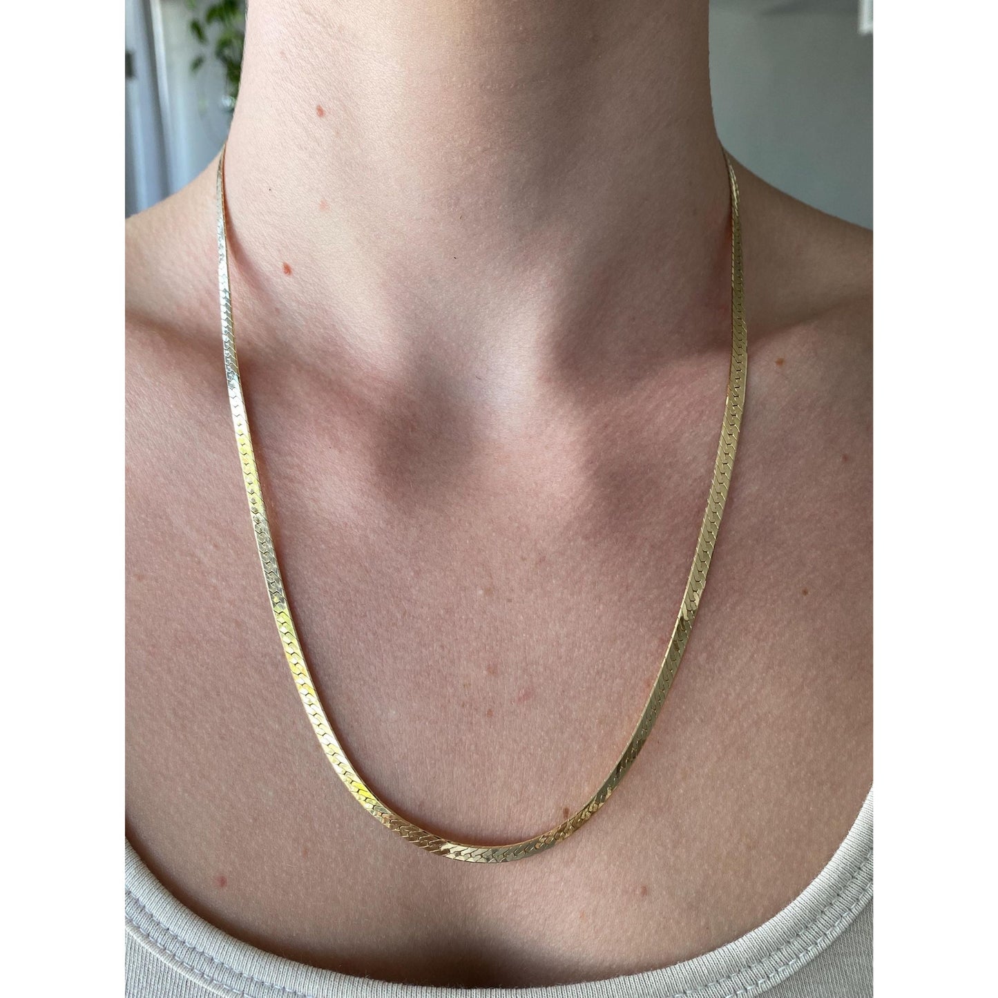 Vintage Solid 14k Yellow Gold Herringbone Chain Necklace - 20.5 inches