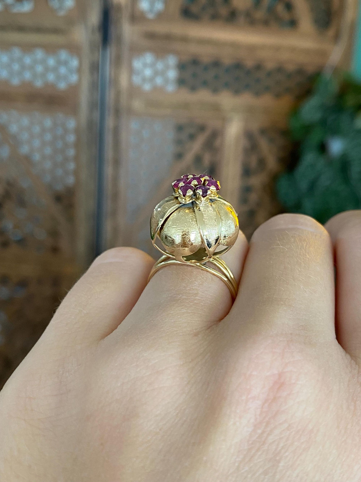 Vintage Solid 18k Yellow Gold Pink Sapphire Cluster Flower Ring - Size 5.75