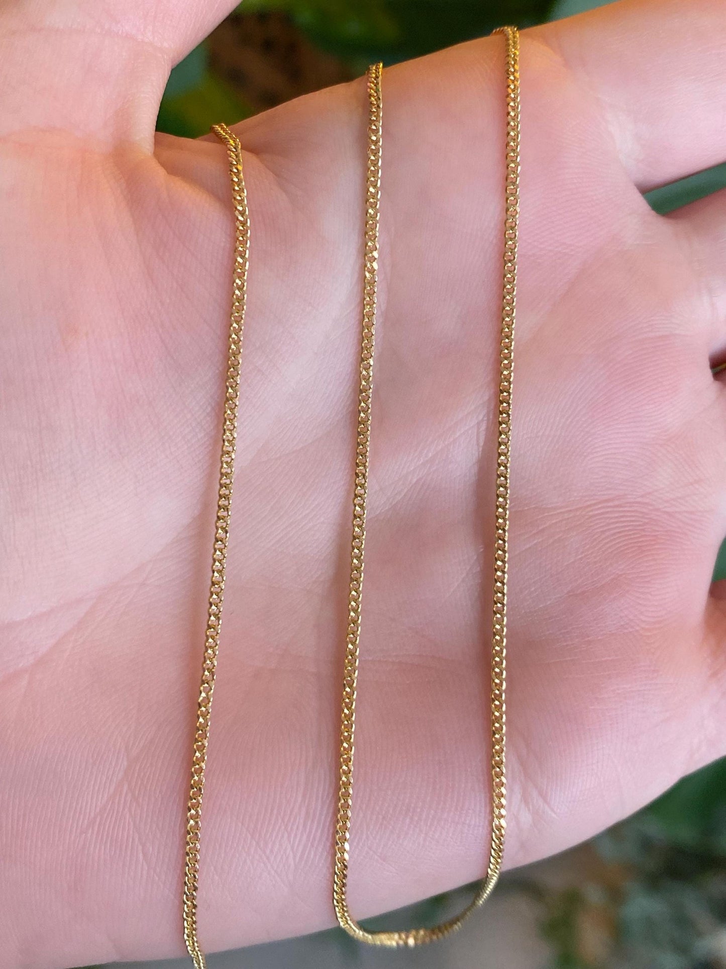 Vintage Solid 18k Yellow Gold Tight Curb Chain Necklace - 18 inches
