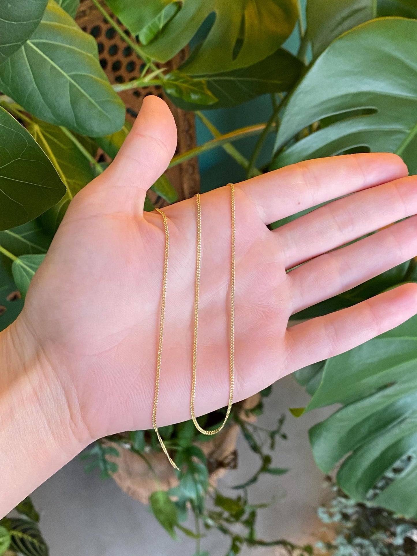 Vintage Solid 18k Yellow Gold Tight Curb Chain Necklace - 18 inches