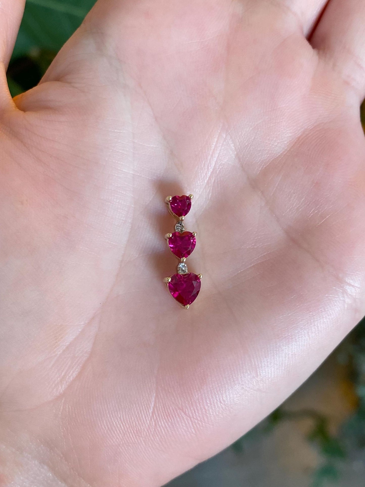 Vintage Solid 10k Yellow Gold Pink Sapphire Hearts Charm