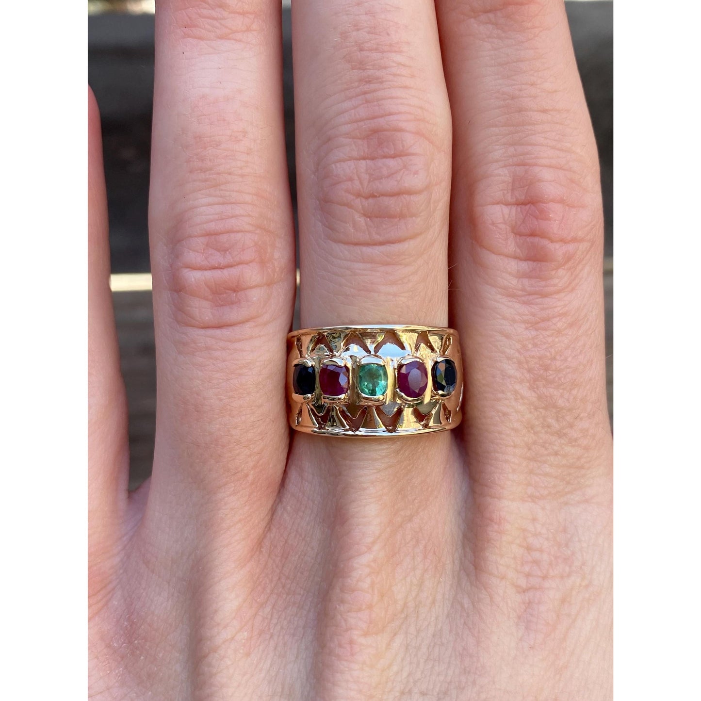 Solid 14k Yellow Gold Sapphire Ruby Emerald Row Ring Band - Size 7.5