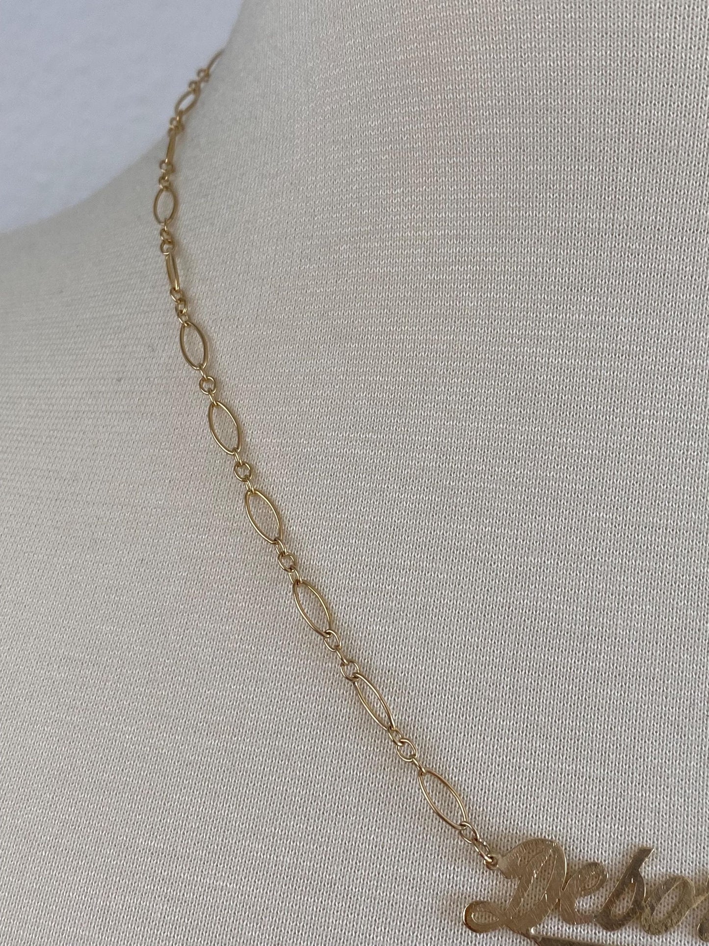 Vintage Solid 14k Yellow Gold 'Deborah' Nameplate Fancy Chain Necklace - 18.5 inches