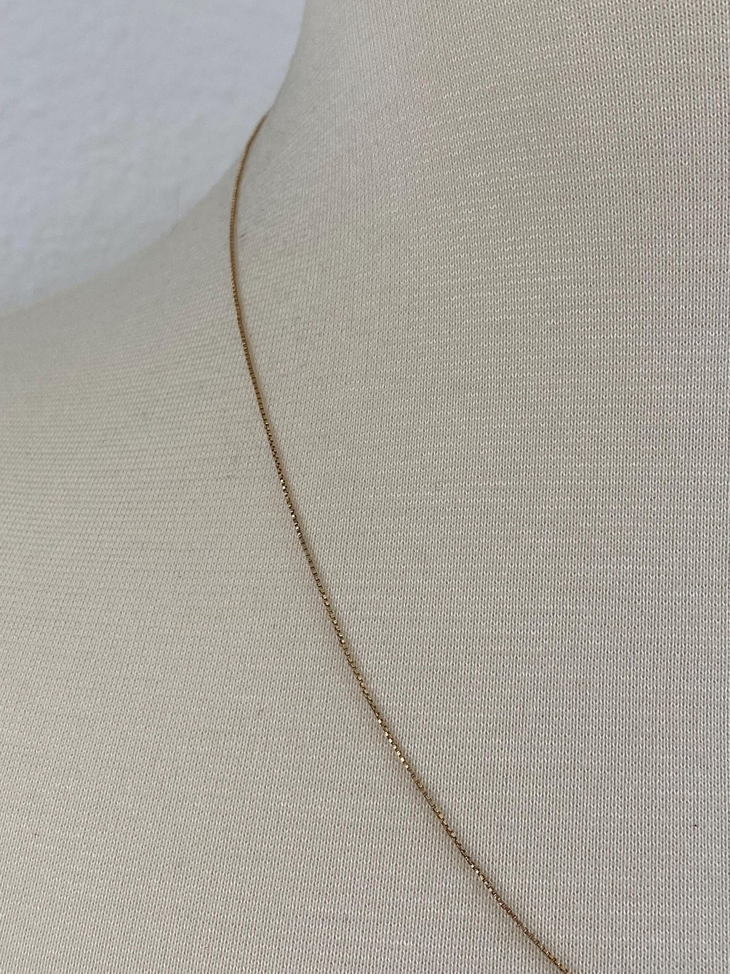 Vintage Solid 14k Yellow Gold Dainty Box Chain Necklace - 19.75 inches