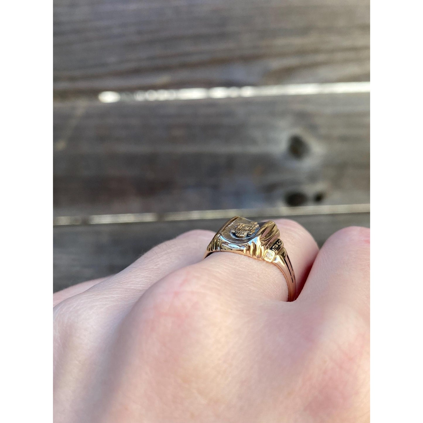 Vintage Solid 10k White & Yellow Gold 1954 Class Ring - Size 7.25