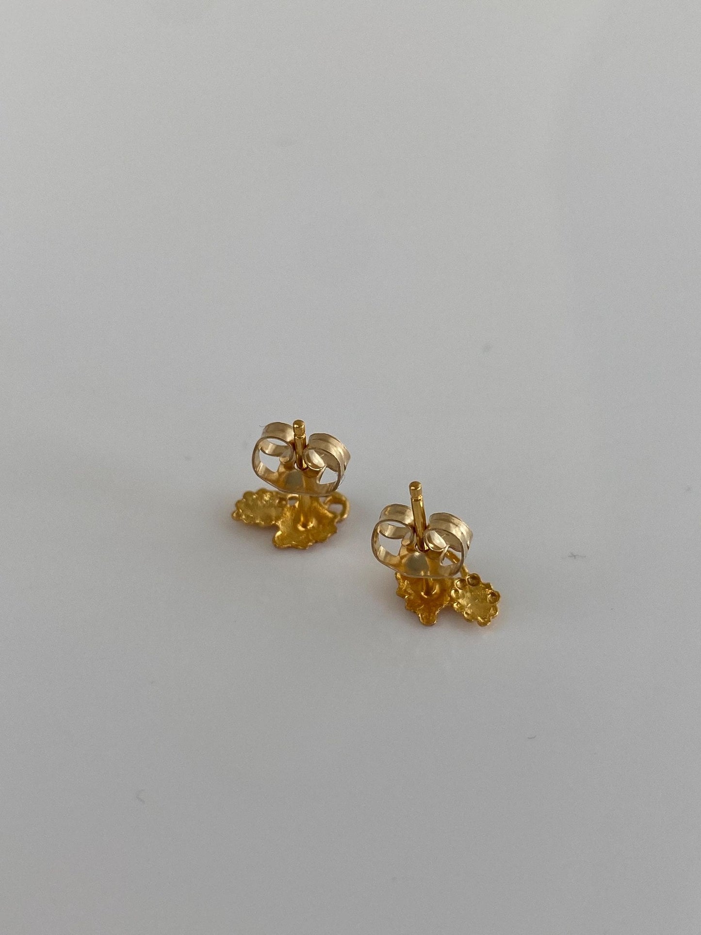 Vintage Solid 14k Rose & Yellow Gold Grape Vine Stud Earrings