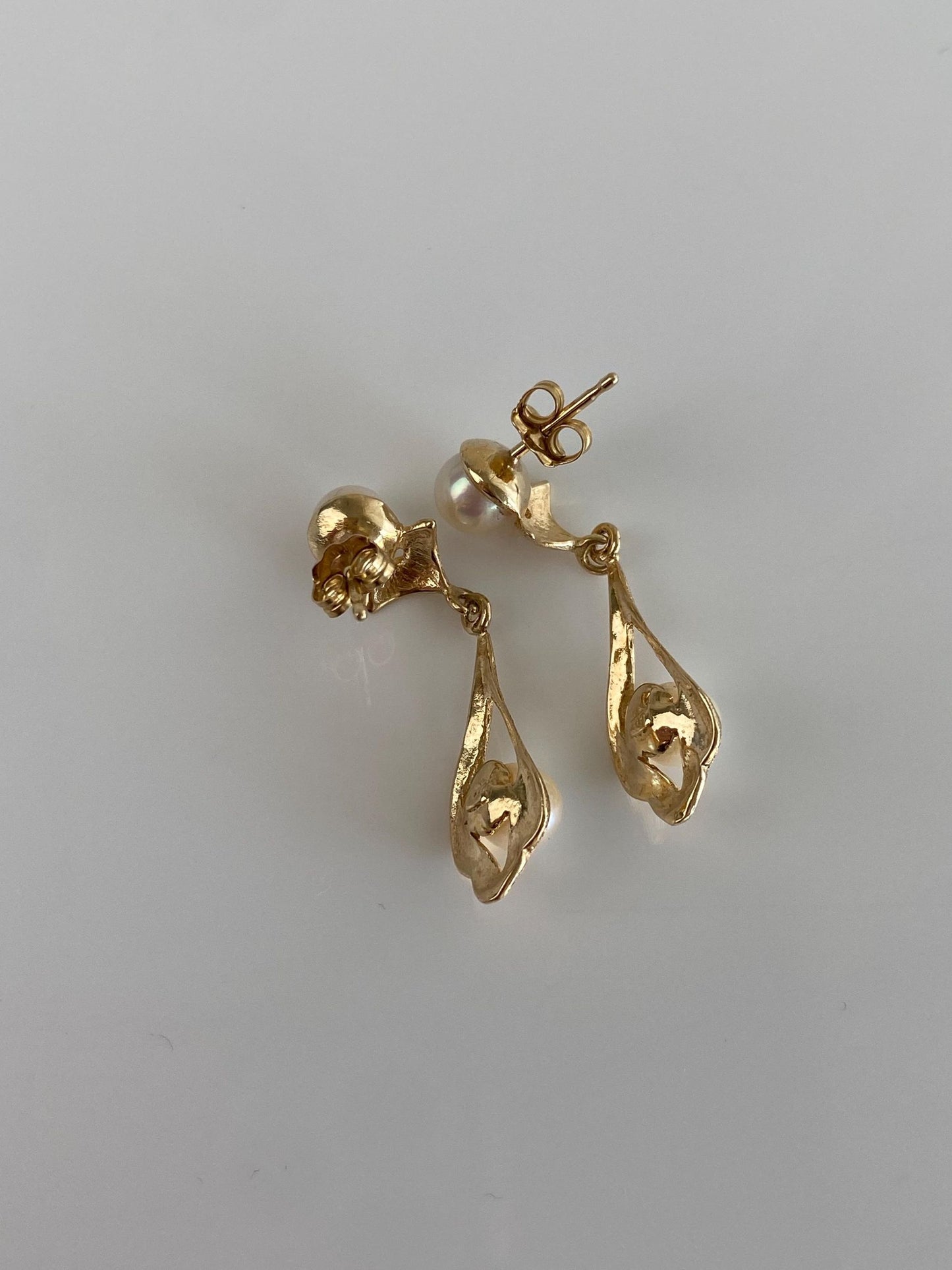 Vintage Solid 14k Yellow Gold Pearl Dangle Stud Earrings