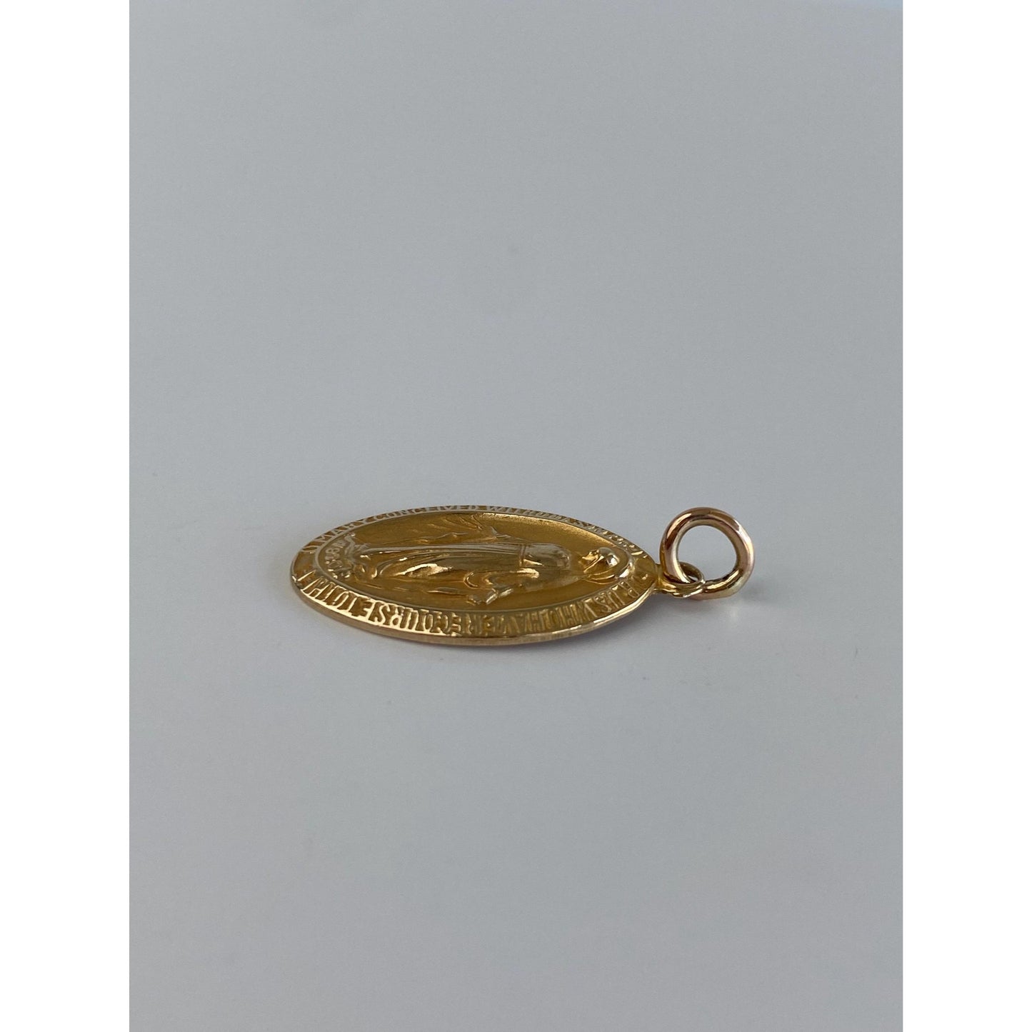 Vintage Solid 10k Yellow Gold Virgin Mary Religious 'Pray For Us' Charm