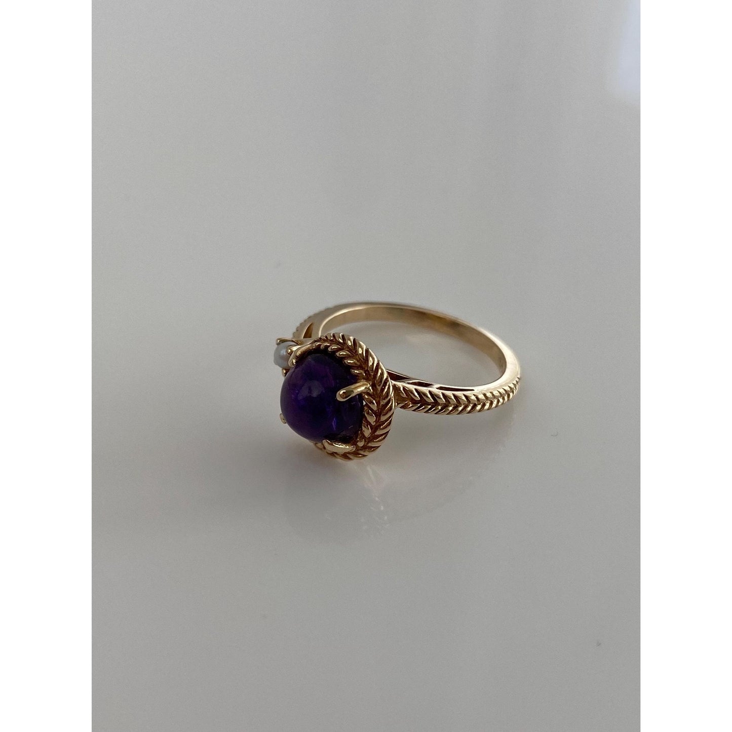 Solid 10k Yellow Gold Amethyst Seed Pearl Rope Ring - Size 6.25