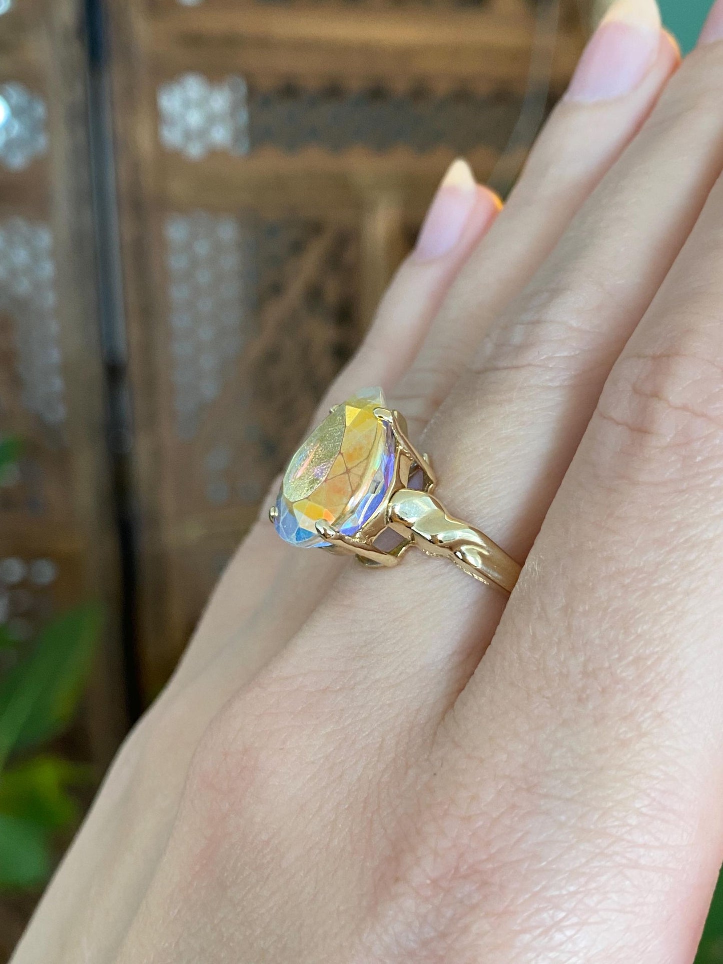 Vintage Solid 14k Yellow Gold Teardrop Rose Cut Aura Quartz Ring - Size 6.75