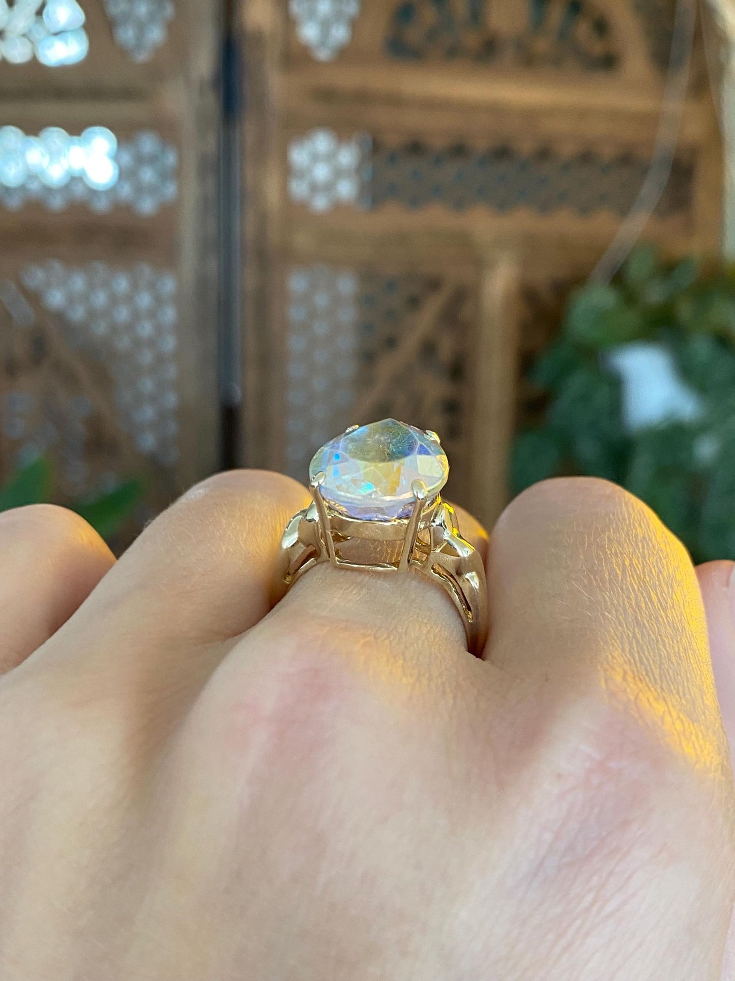 Vintage Solid 14k Yellow Gold Teardrop Rose Cut Aura Quartz Ring - Size 6.75