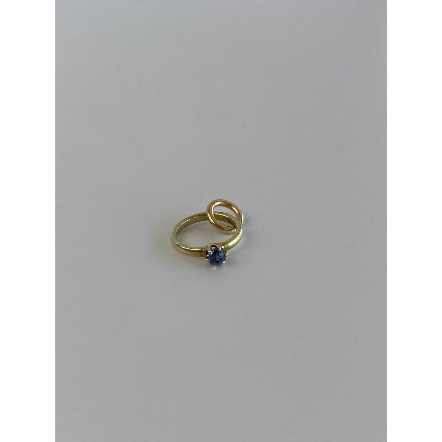 Vintage Solid 14k Yellow Gold Blue Spinel Ring Charm