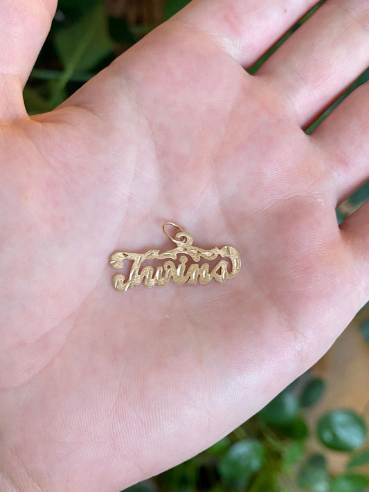 Vintage Solid 14k Yellow Gold Diamond Cut 'Twins' Charm