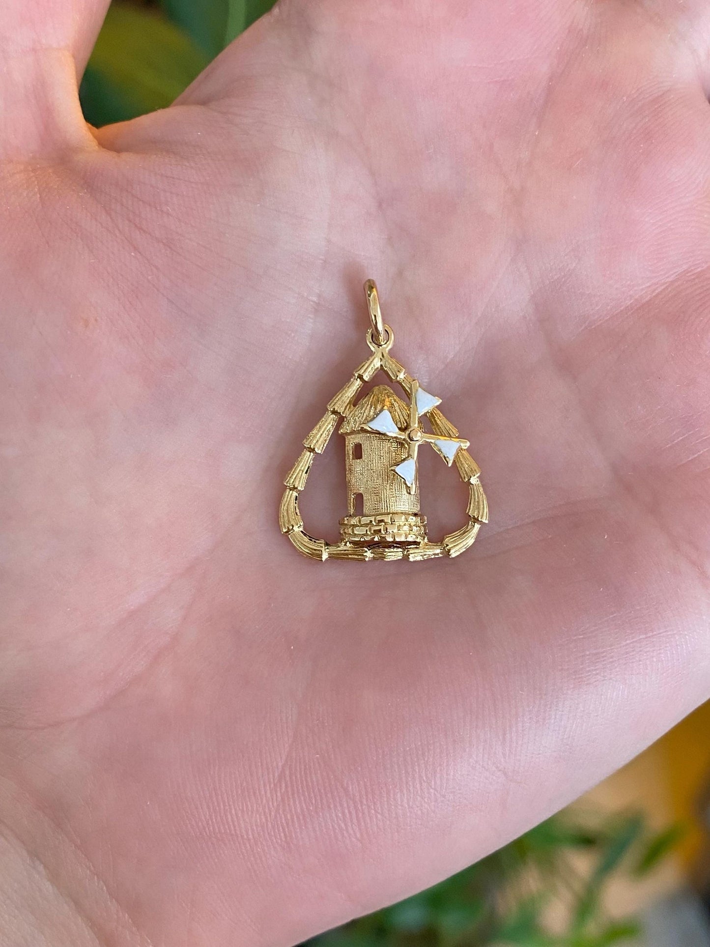Vintage Solid 18k Yellow Gold Articulated White Enamel Windmill Charm