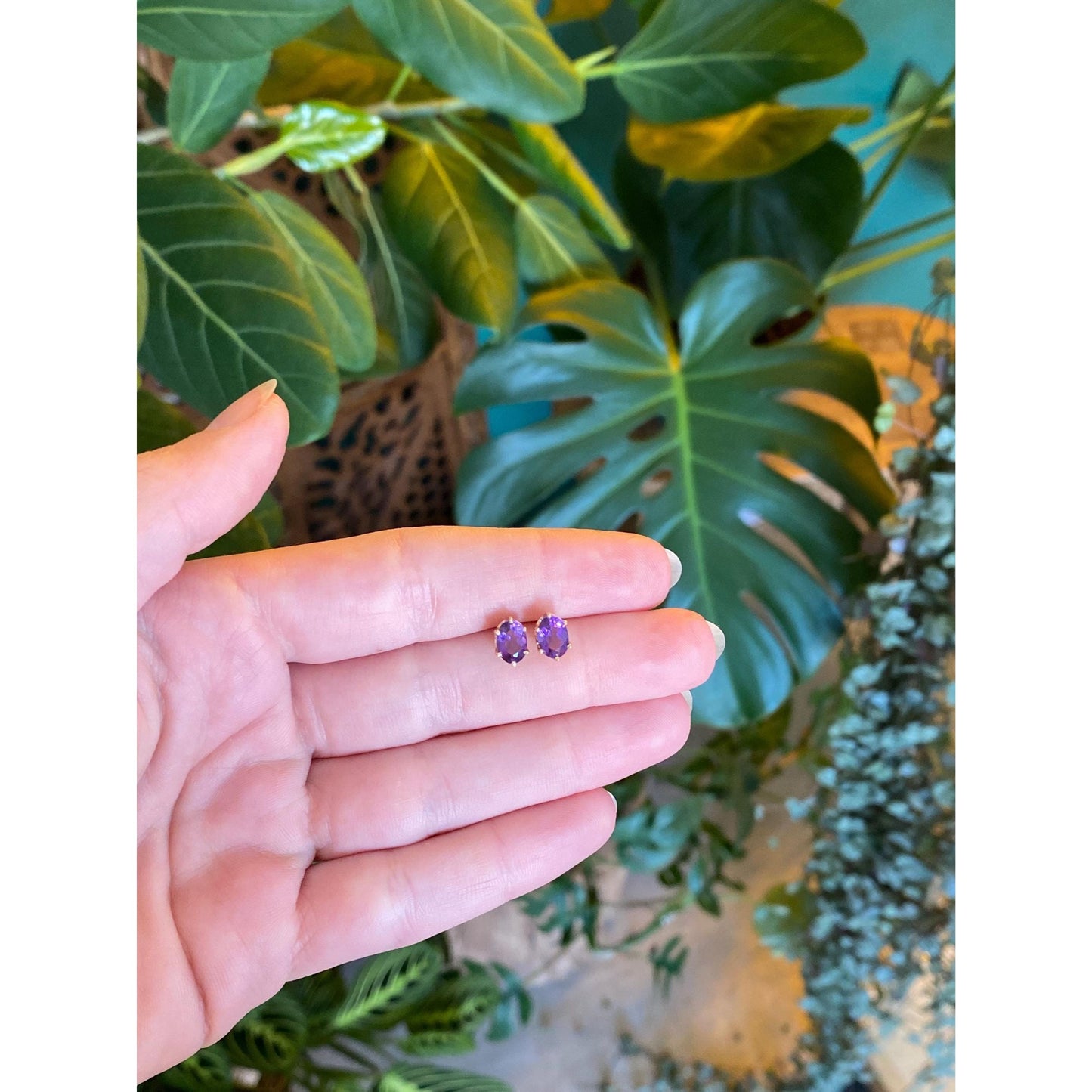 Vintage Solid 14k Yellow Gold Amethyst Stud Earrings